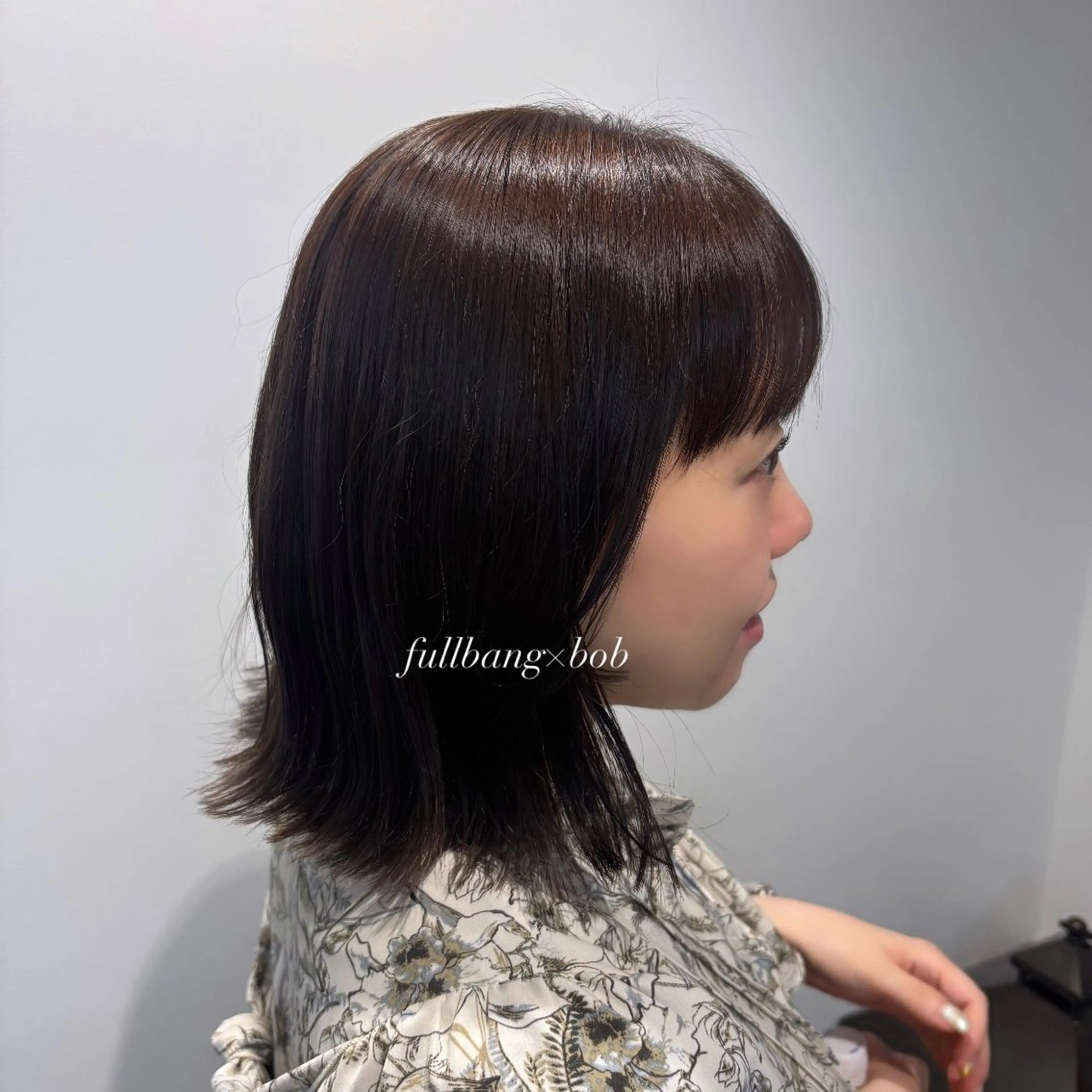 ショート ボブ 外ハネヘア かどたはるな レイヤー/パーマのヘアスタイル