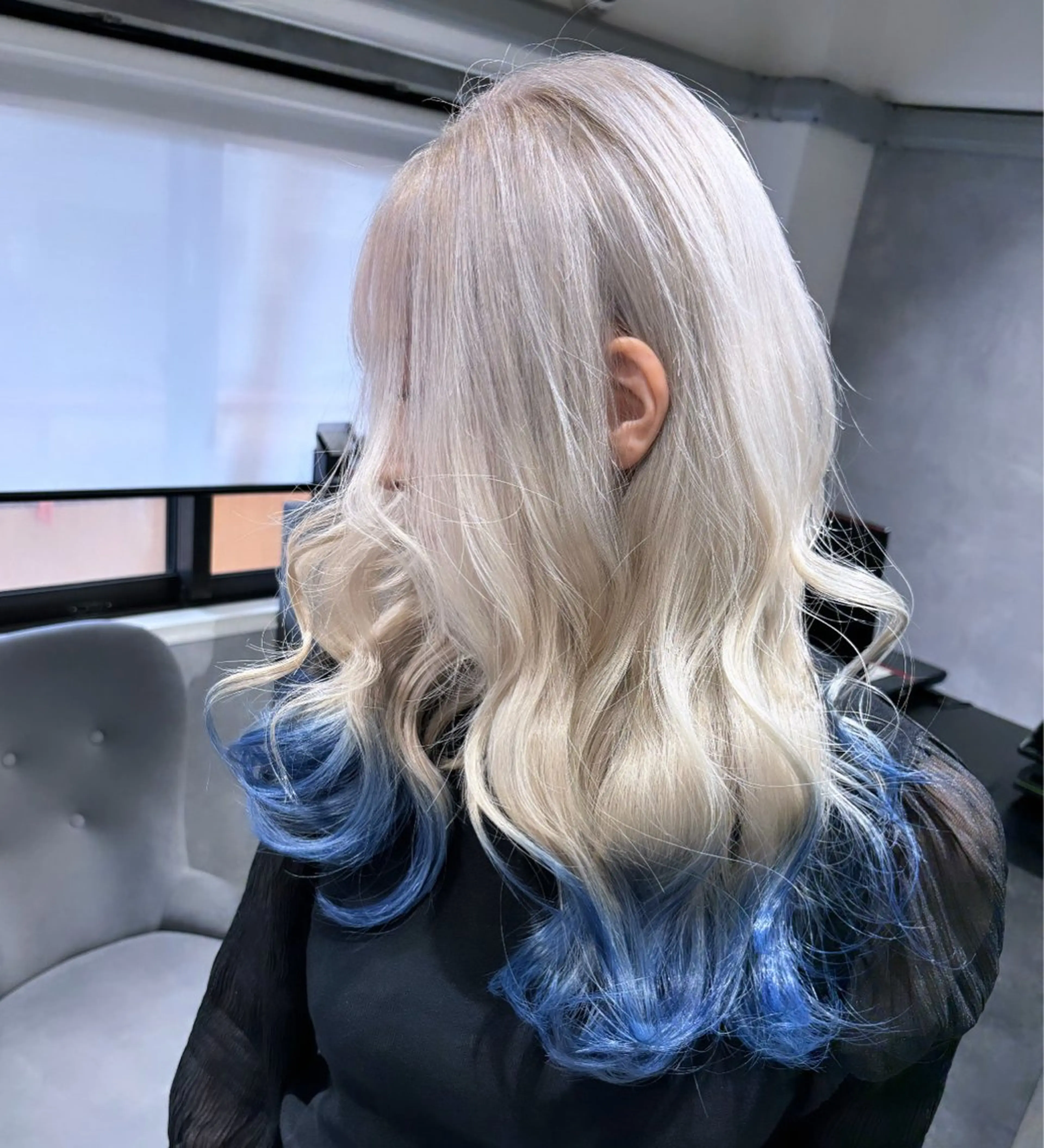 カラー デザインカラー カレン mimiiyのヘアスタイル