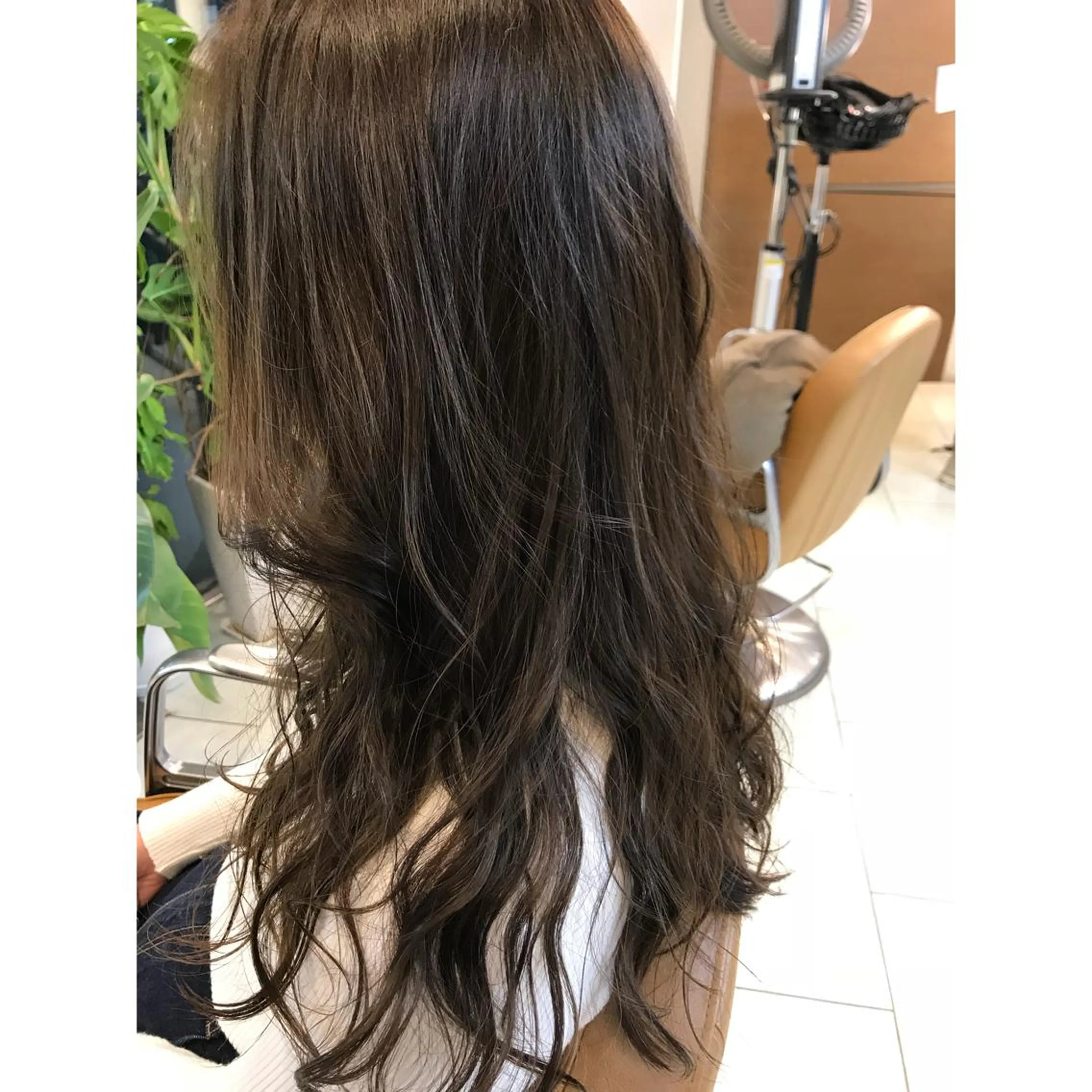 ロング カラー アディクシーカラー トリートメント 坂西 春果のマツエク・マツパデザイン