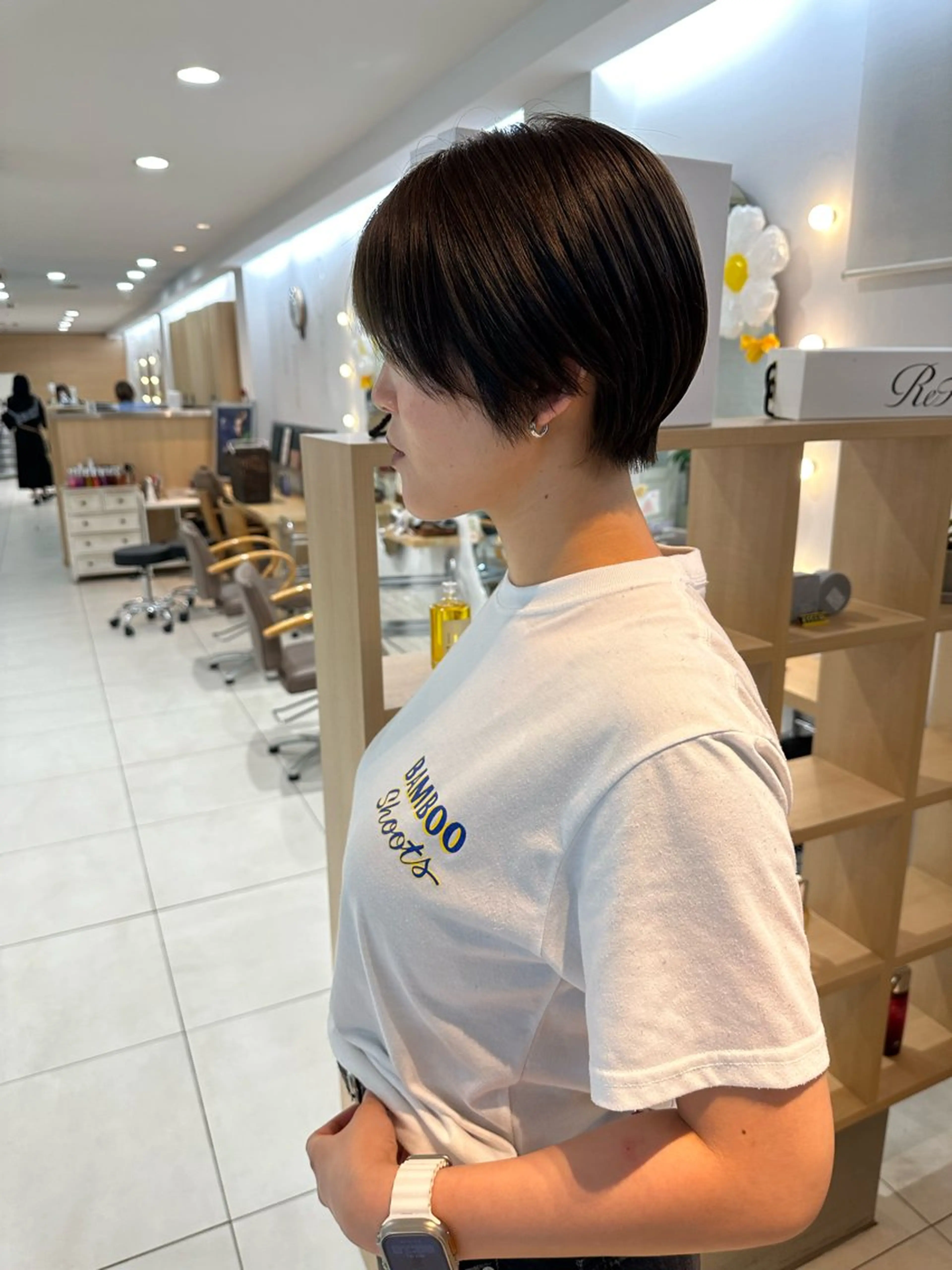 ショート カラー ヘアカラー トリートメント 山下恋佳/矢場町/ ブリーチ/ショートのヘアスタイル