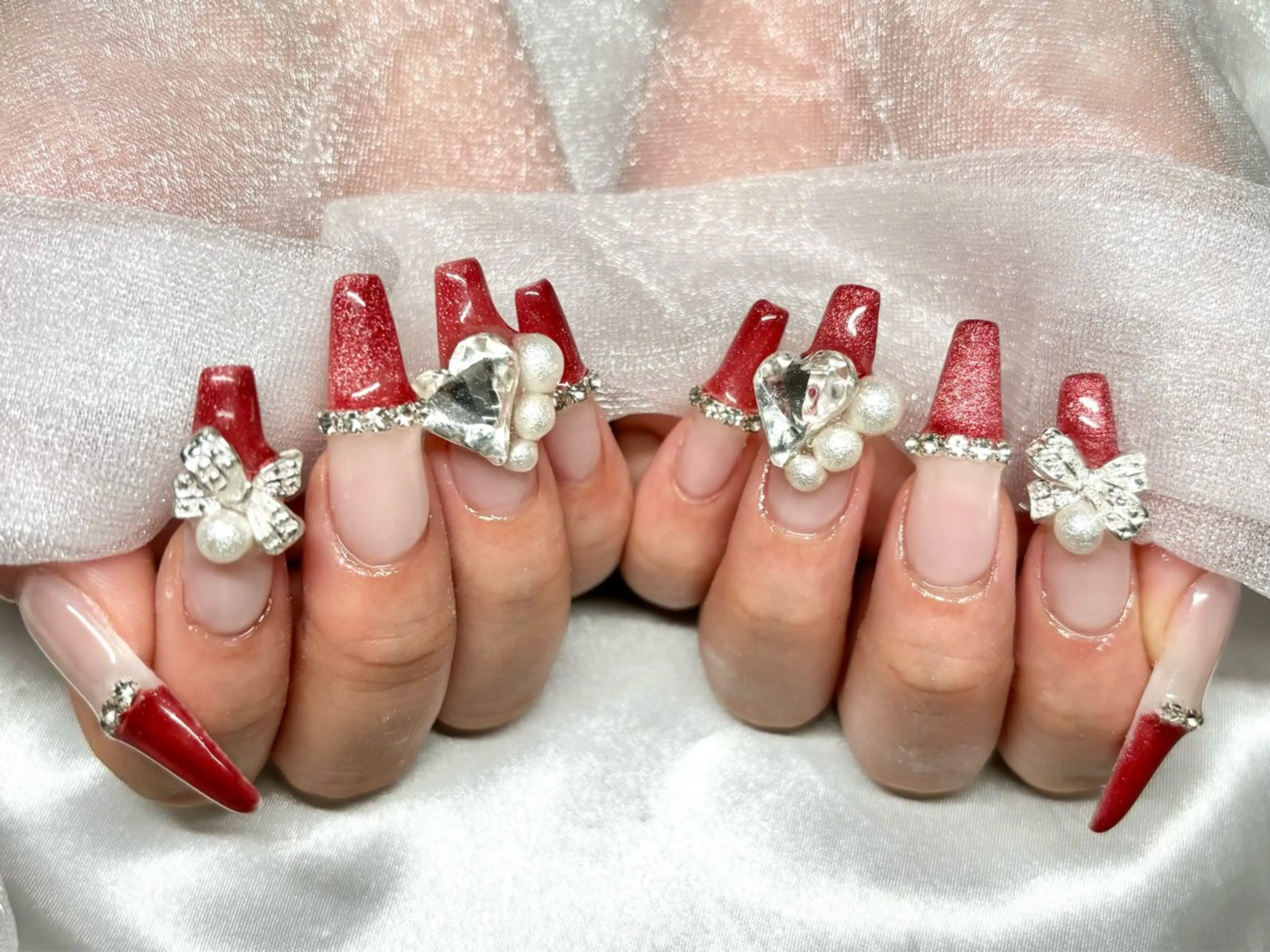 ネイル Roi〈ロワ〉 Akariのネイルデザイン