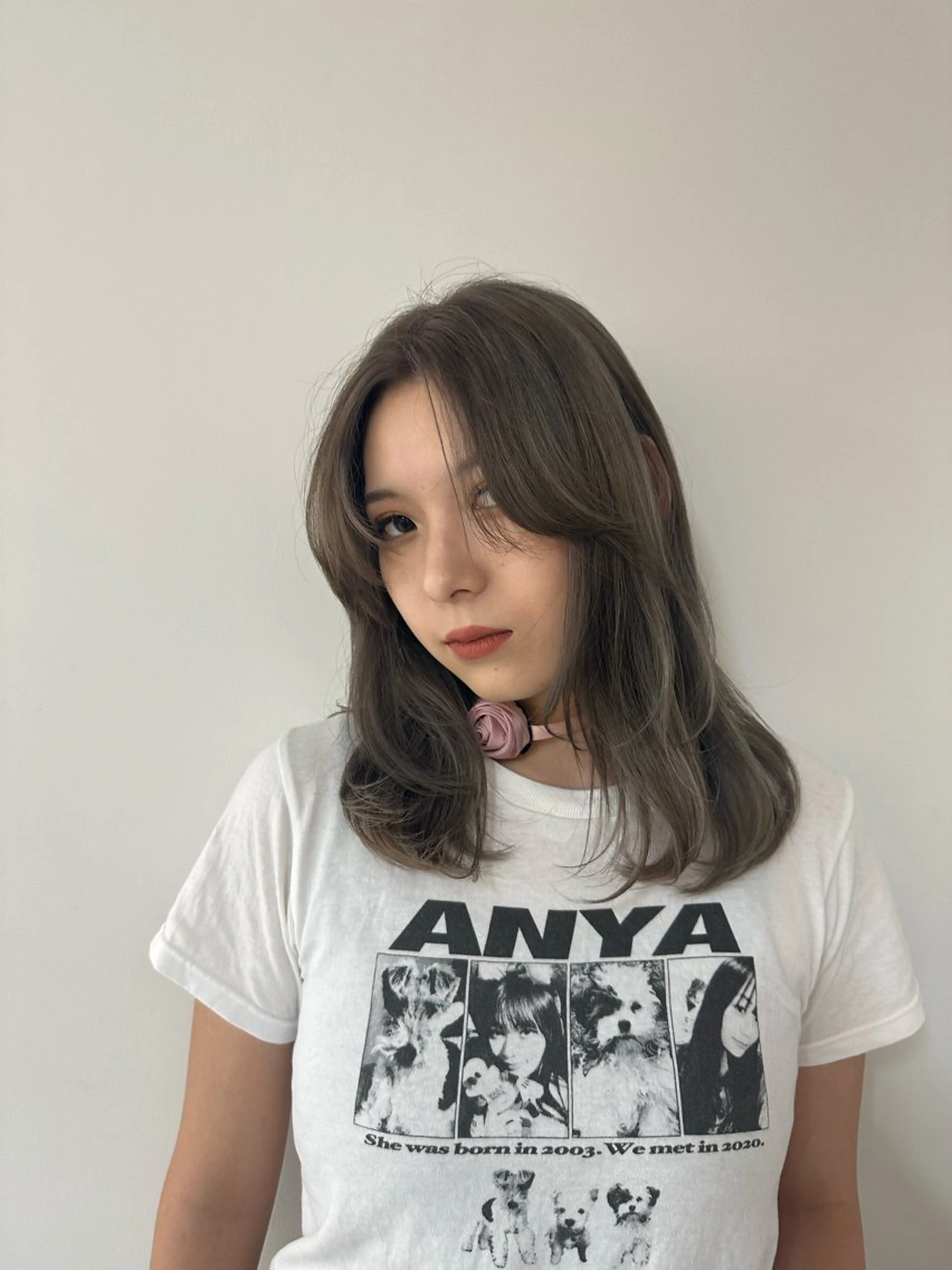 ミディアム カラー グレージュ FavyS「フェイヴィーズ」所属・竹中 彩音のヘアスタイル