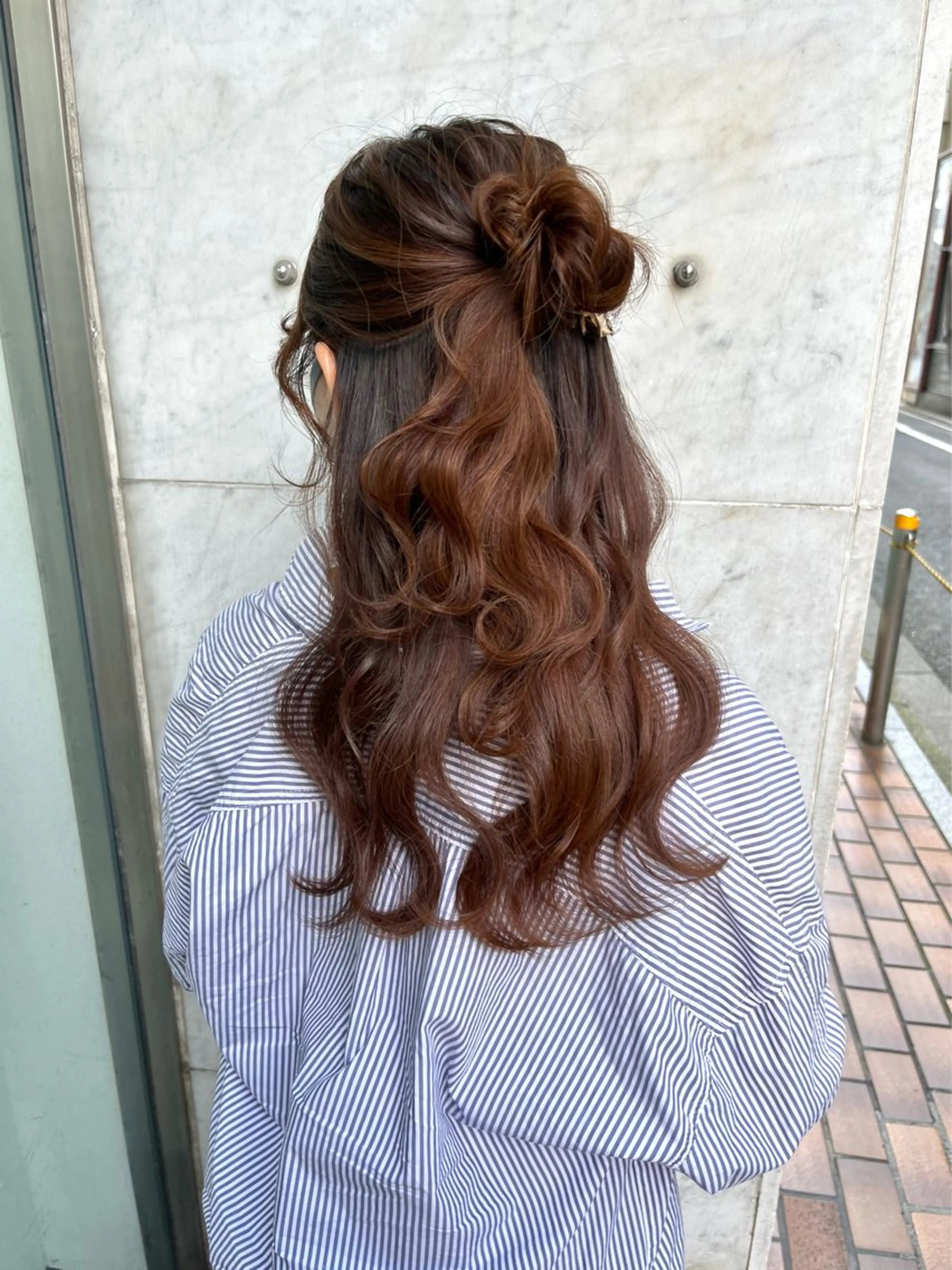 セミロング Mila Akariのヘアスタイル