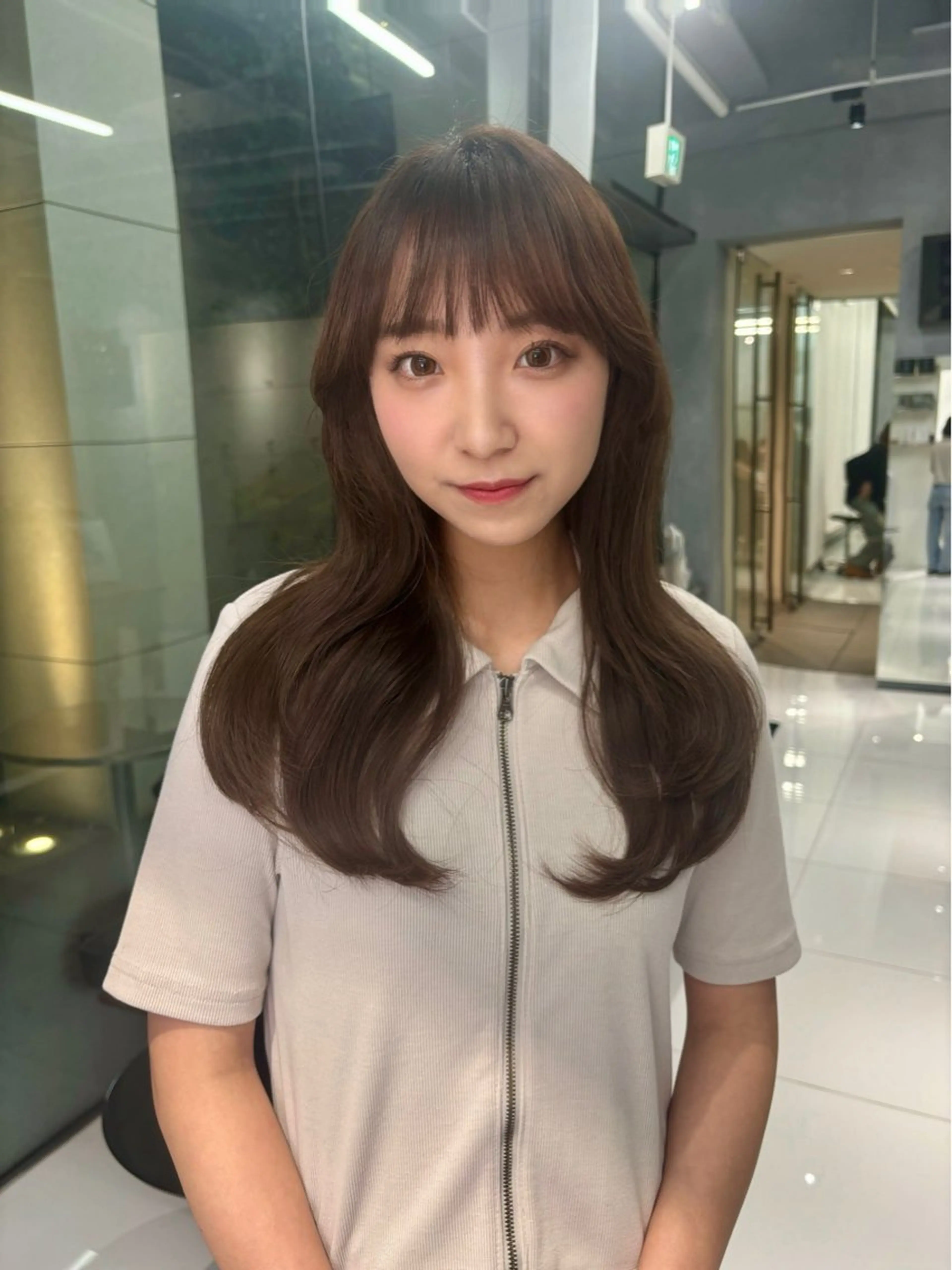 ミディアム 飯ヶ谷 成海のヘアスタイル