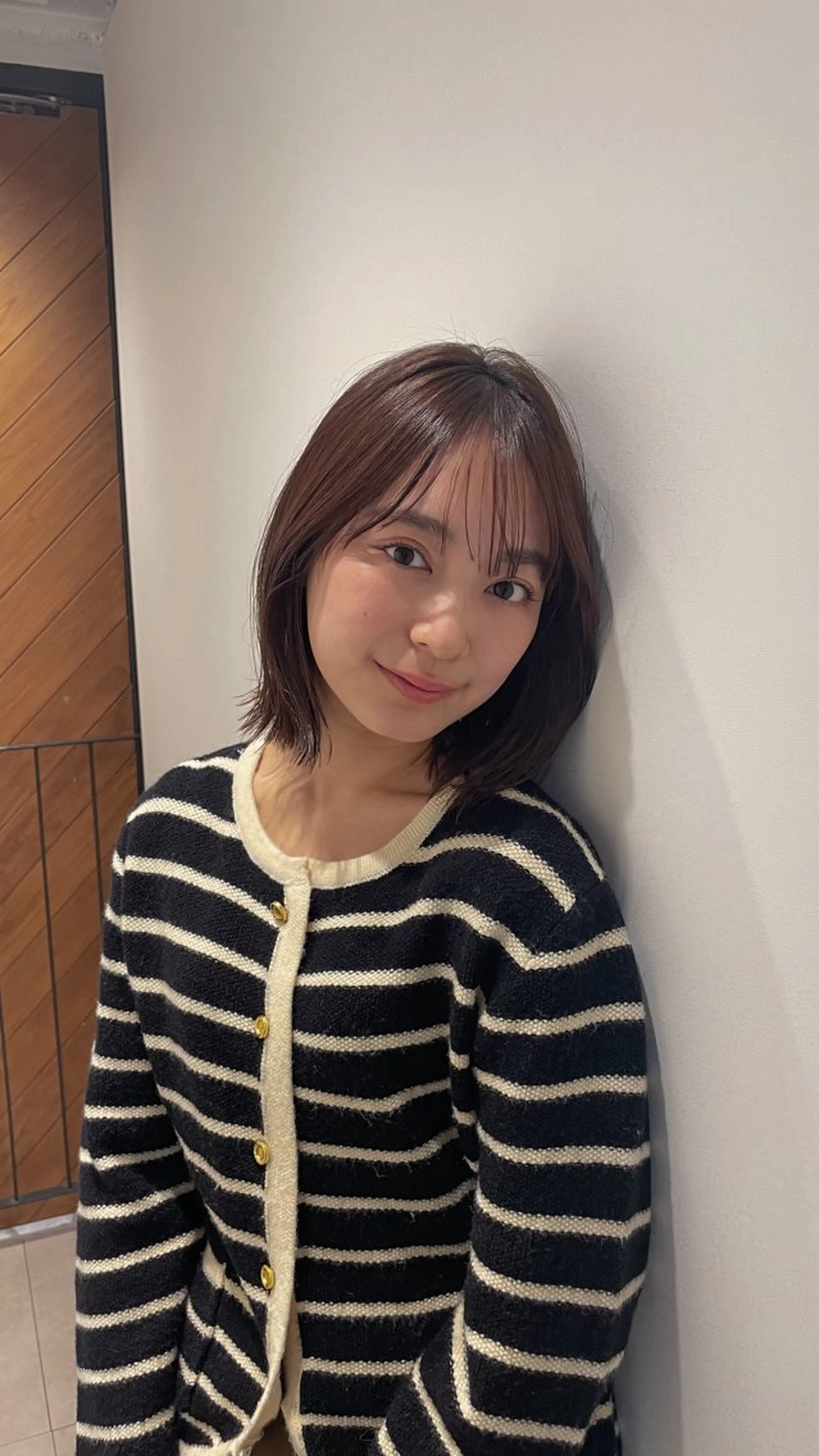 ミディアム TERU ADACHIのヘアスタイル