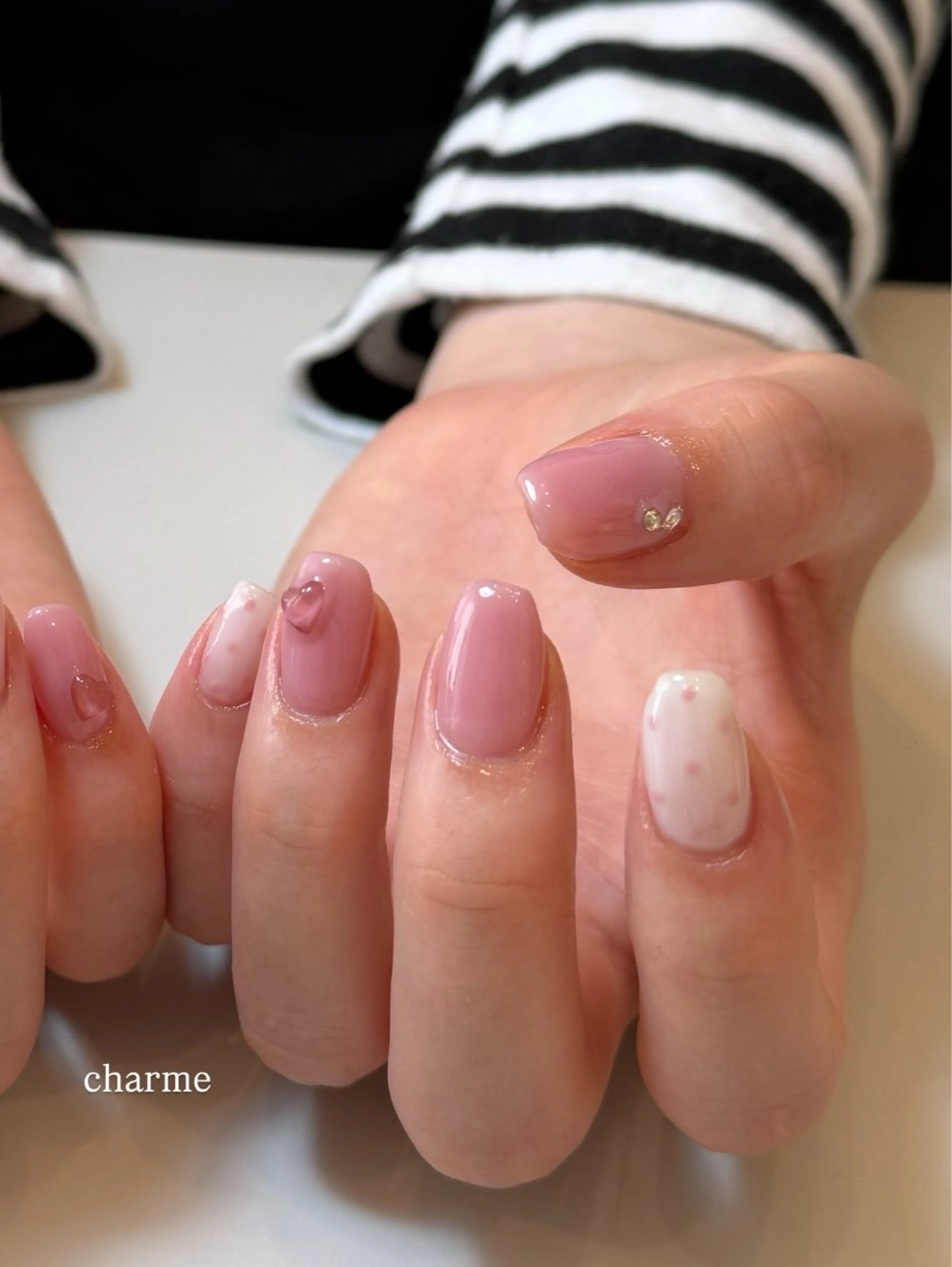 ネイル ハンドネイル フットネイル nailsalon charmeのネイルデザイン