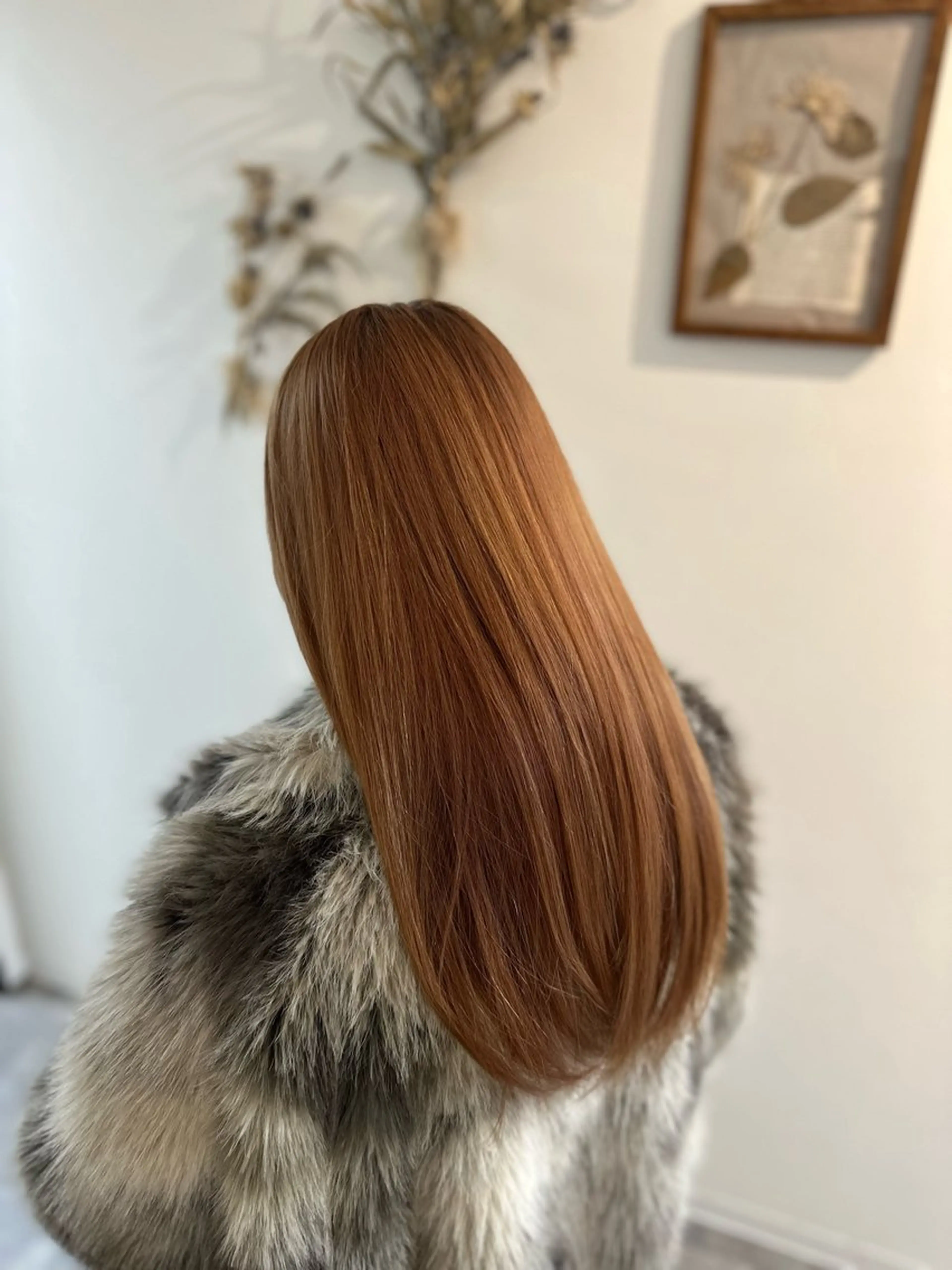 ロング カラー ベージュカラー オレンジ オレンジベージュ ヘアカラー トリートメント 0choir kodaiのヘアスタイル