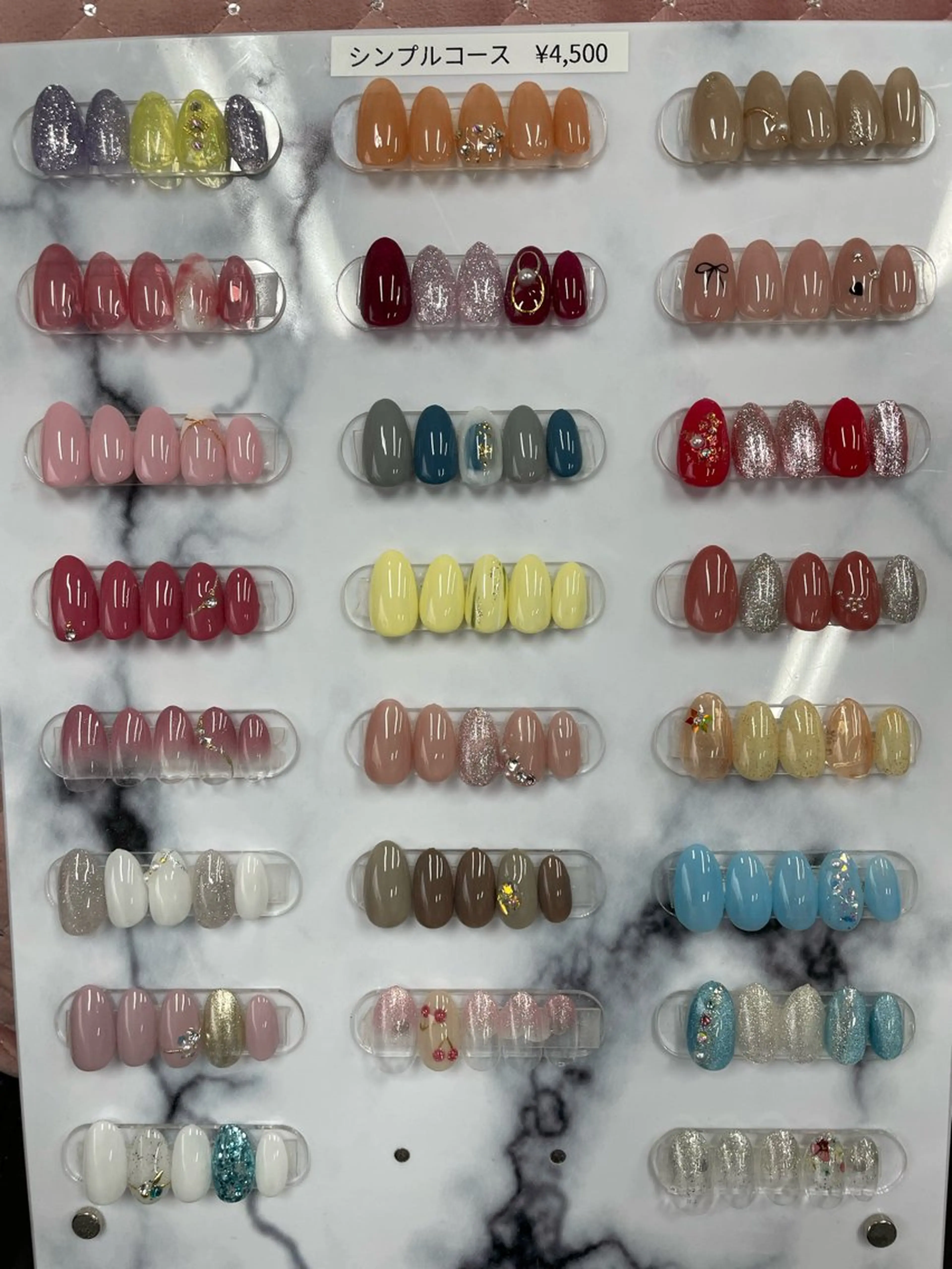 ハンド　シンプル定額コースの写真