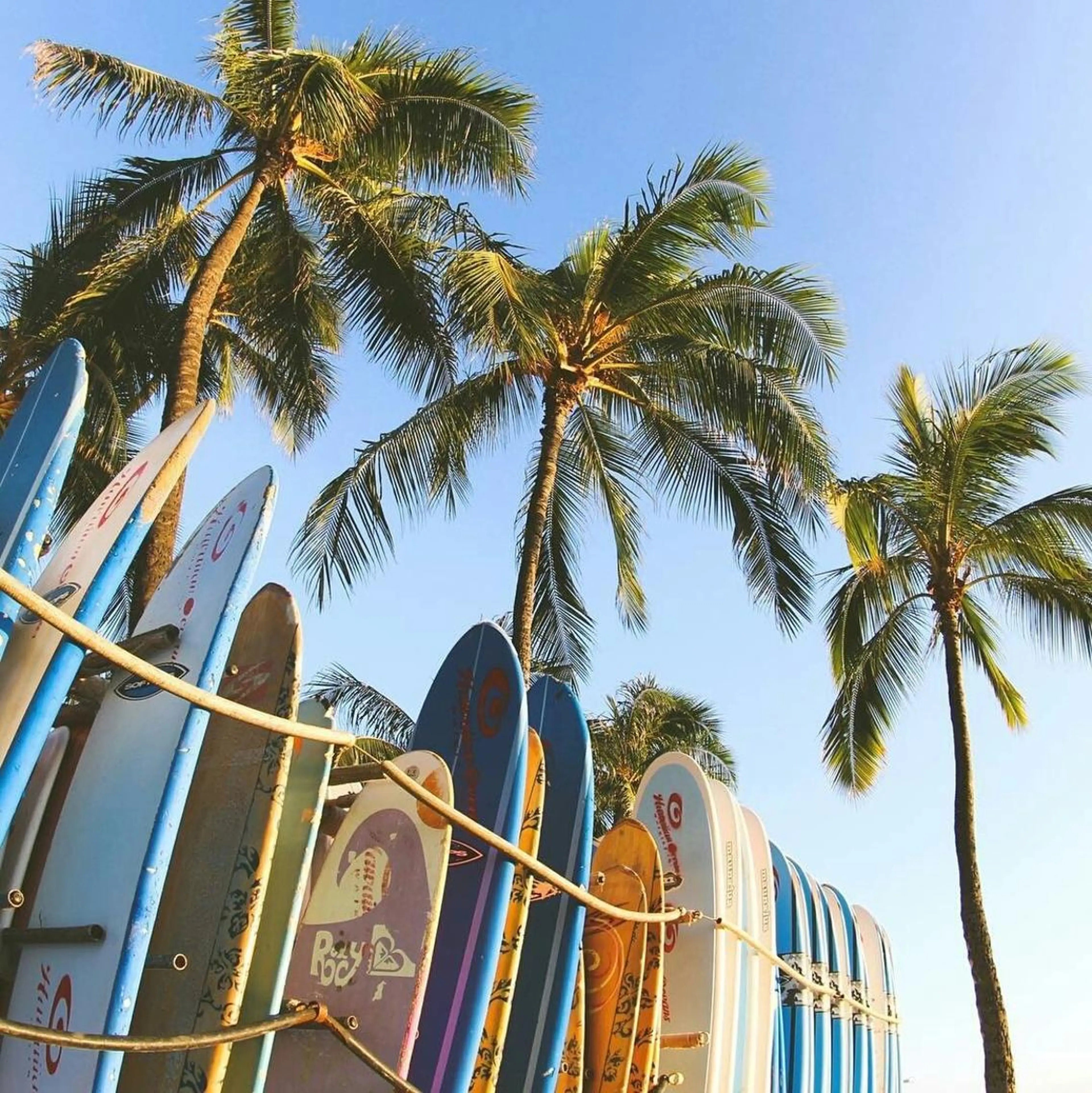 𝐘𝐎𝐒𝐇𝐈 𝐌𝐈🌞🏝のマツエク・マツパデザイン