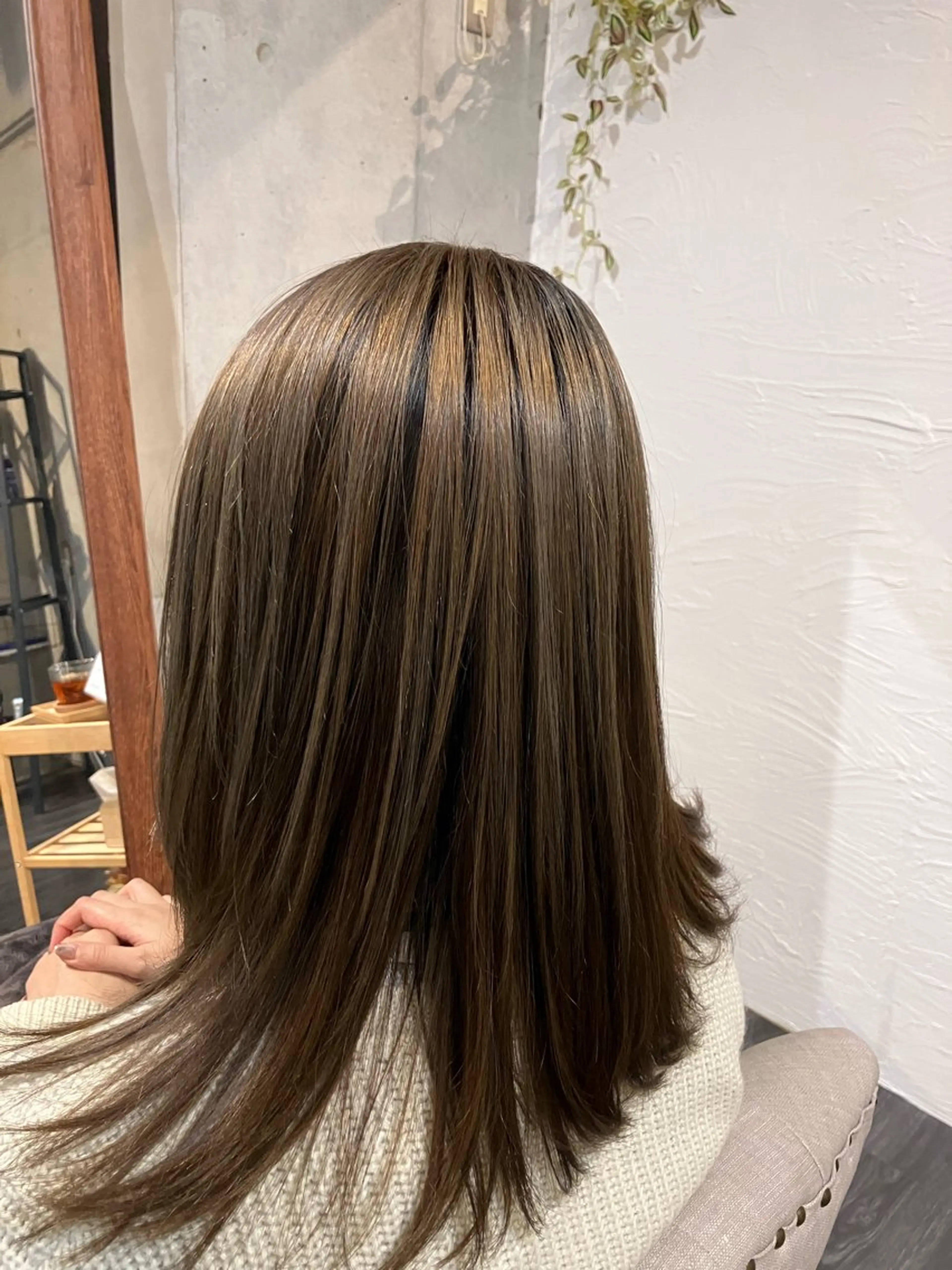 ミディアム vi camino ミヤデラのヘアスタイル