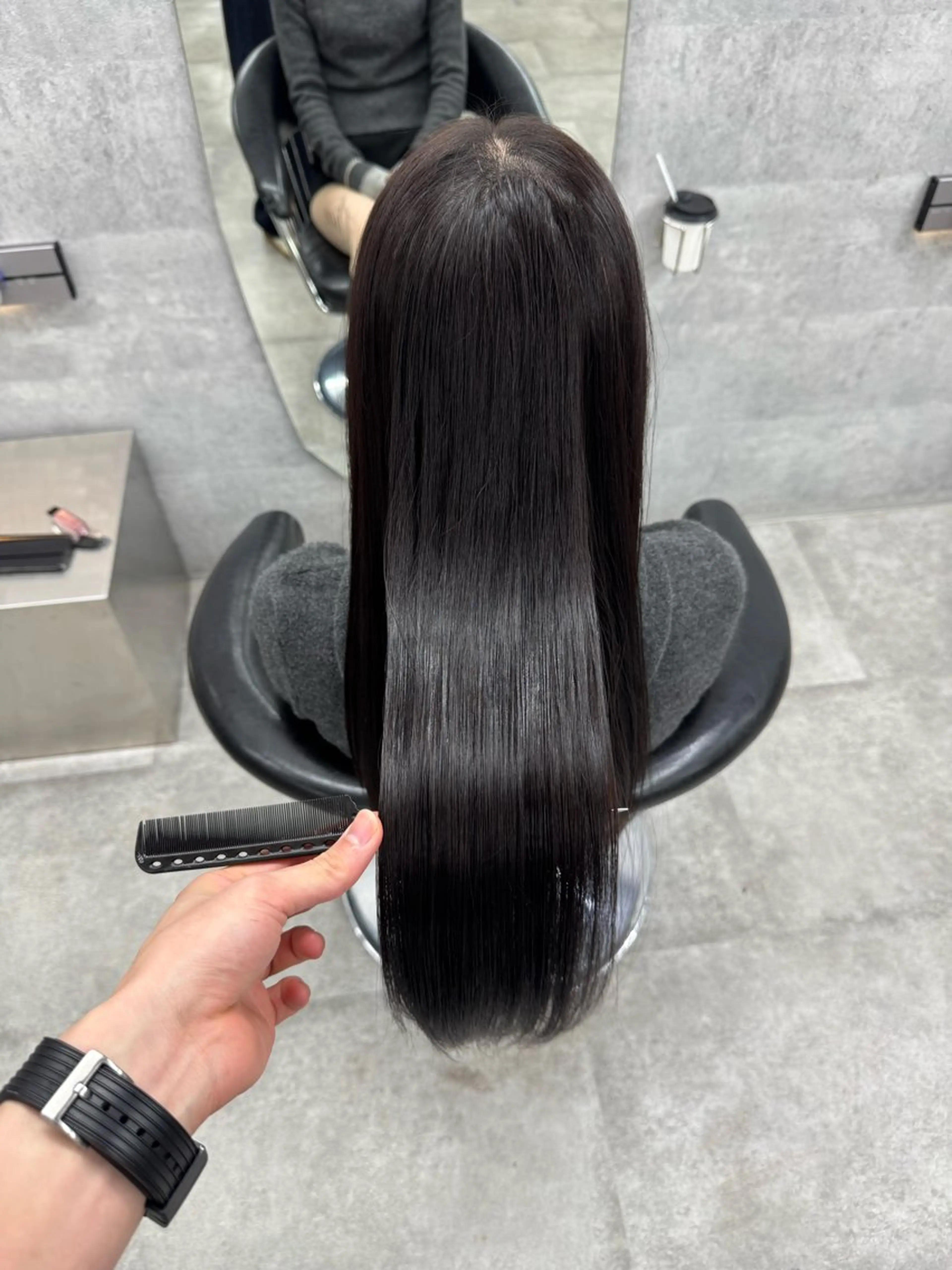 ロング カット 縮毛矯正 あなたのお悩み改善" You"💚❤️💛のヘアスタイル