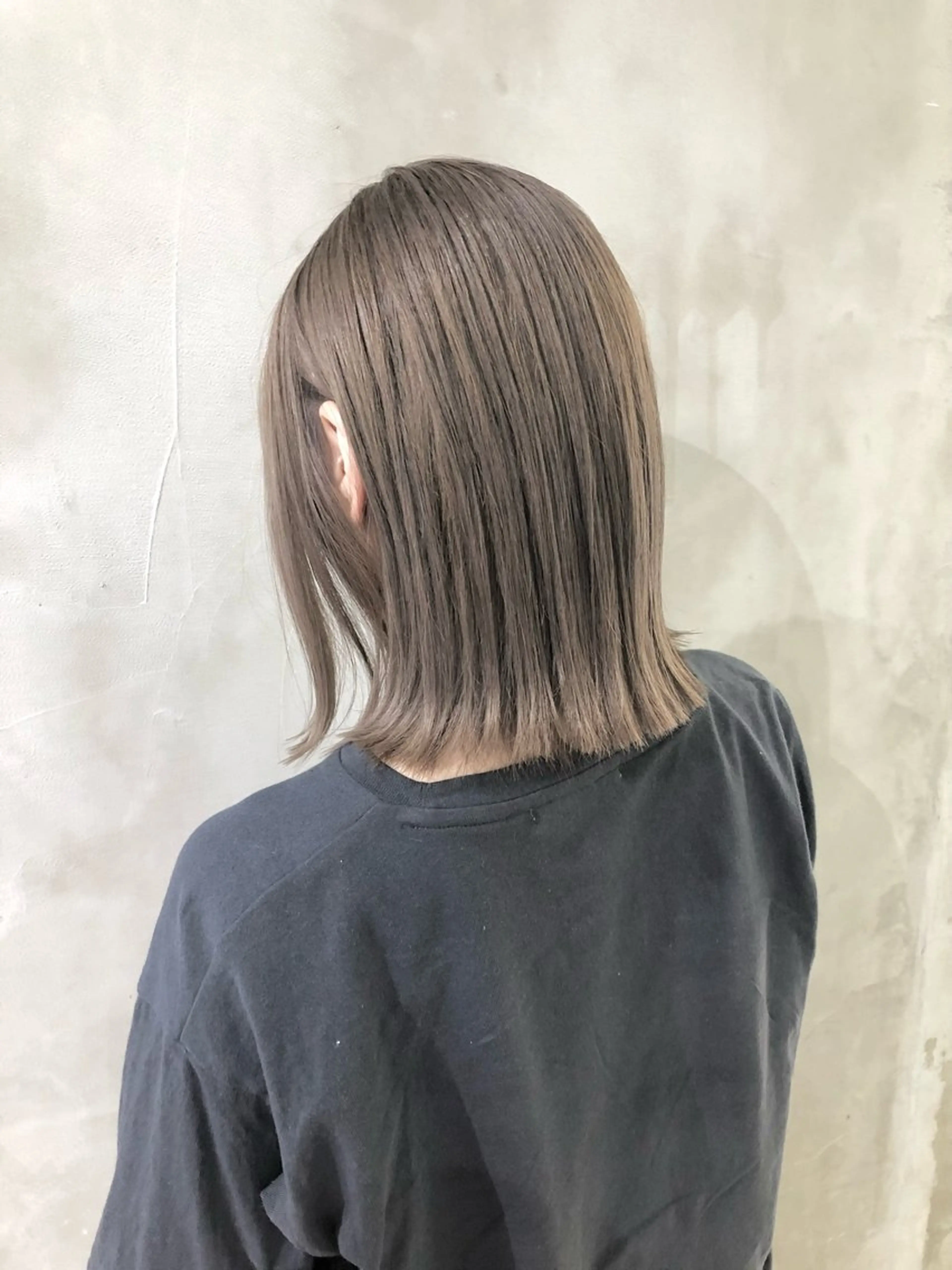 カラー RINA .のヘアスタイル