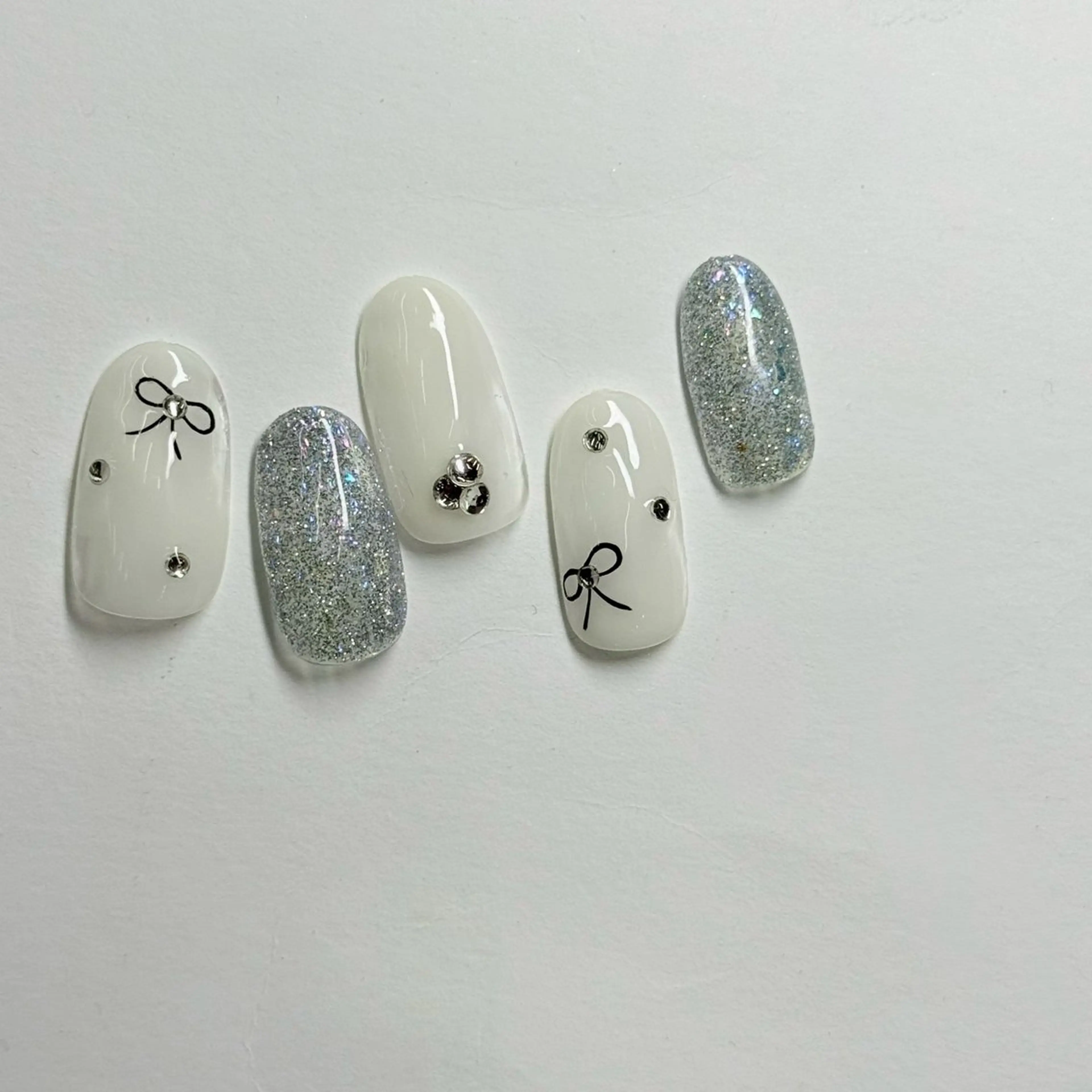 ネイル アートネイル MAXKELLY MAIKAのネイルデザイン