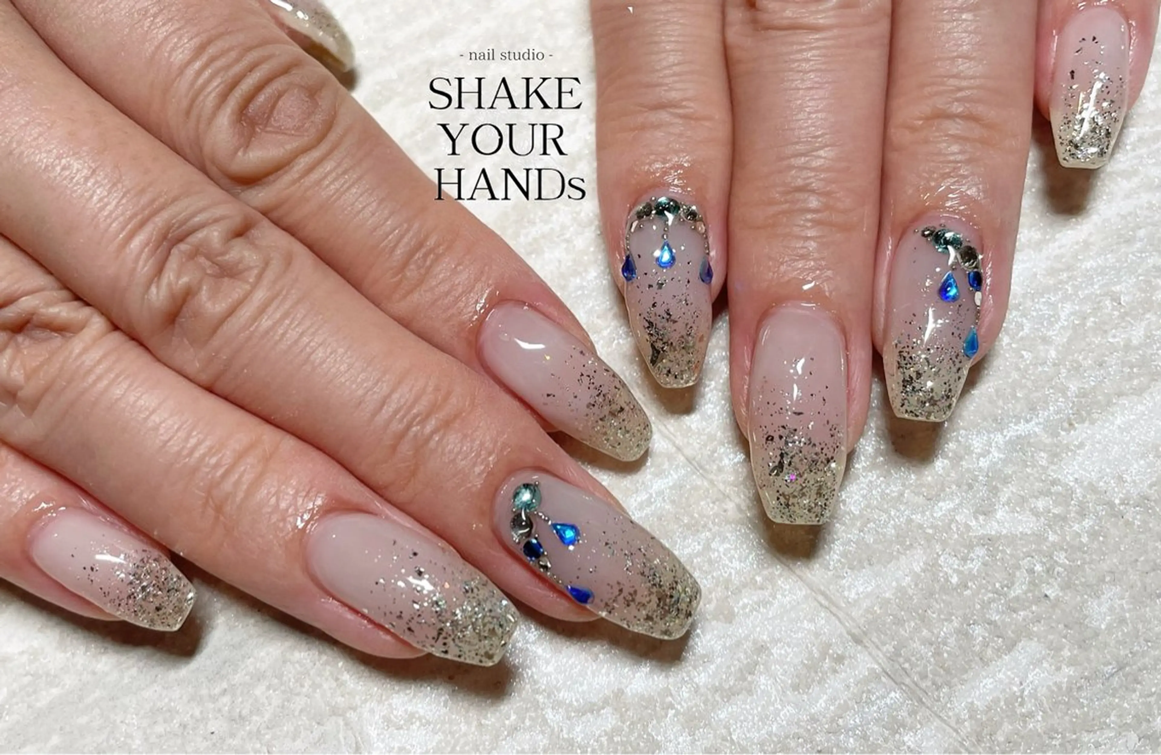 ネイル ハンドネイル ネイルスタジオ シェイクユアハンズのネイルデザイン
