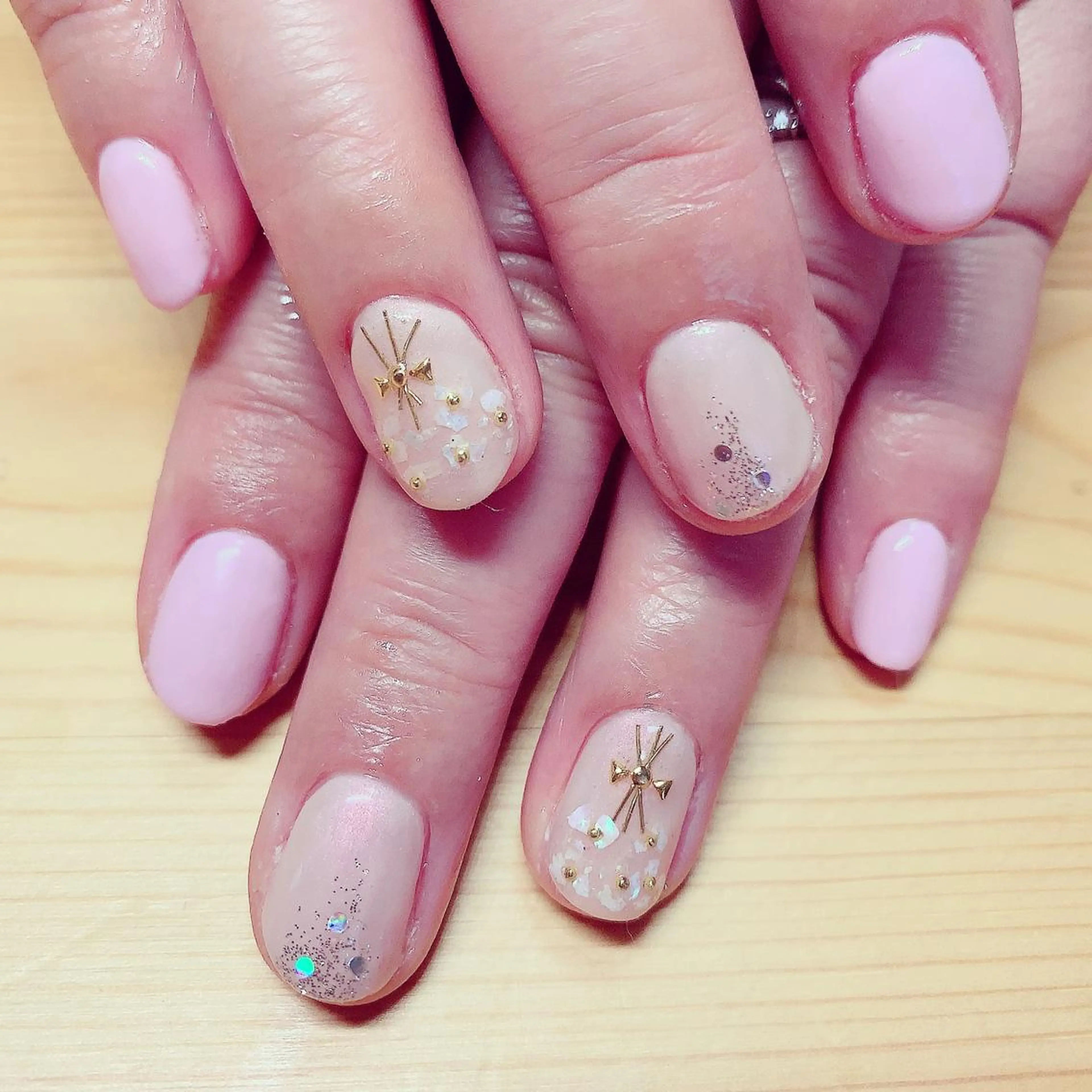 ネイル ハンドネイル フットネイル Adite nailのネイルデザイン