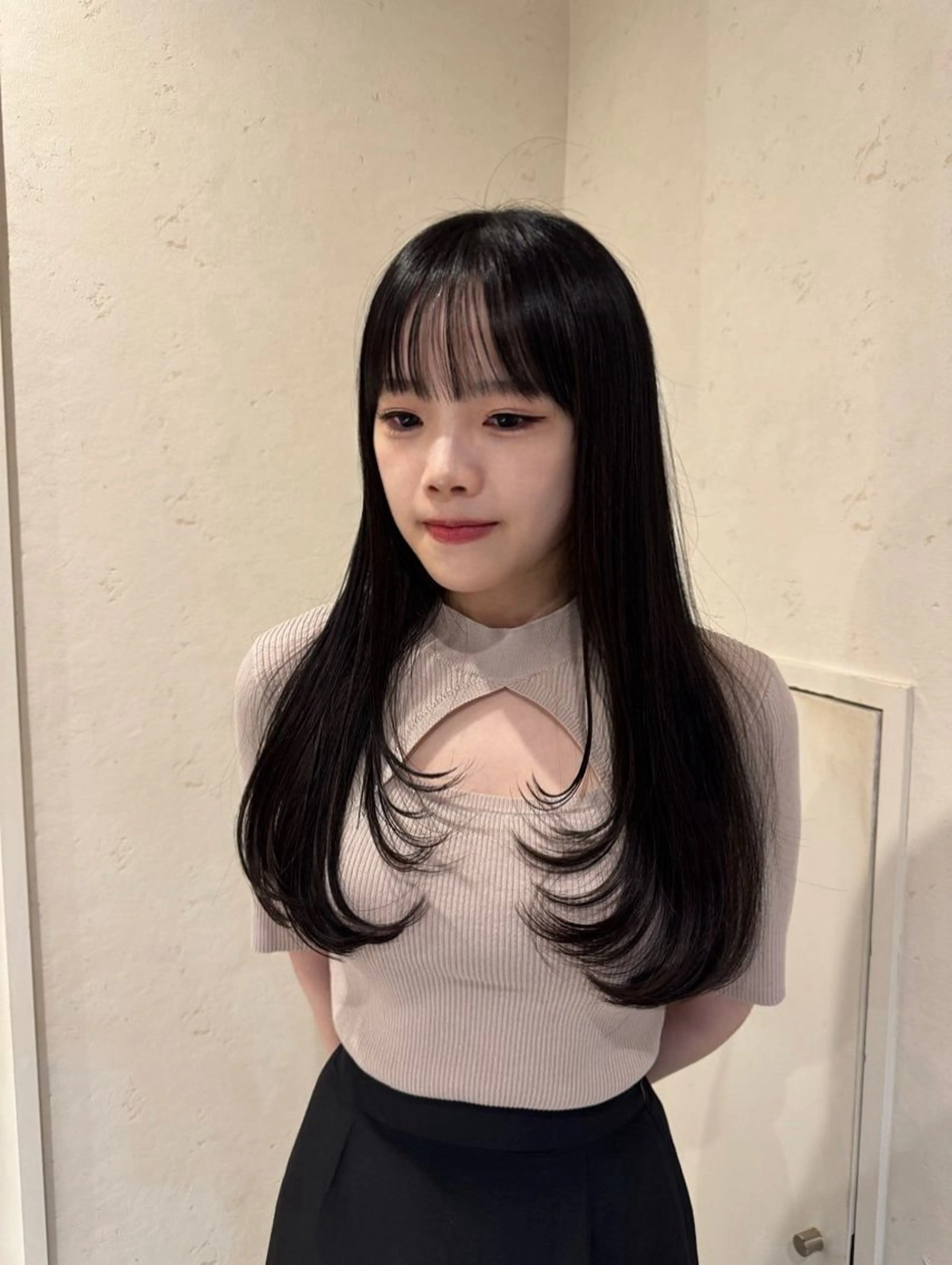 ロング カット 内沼 恵留菜のヘアスタイル