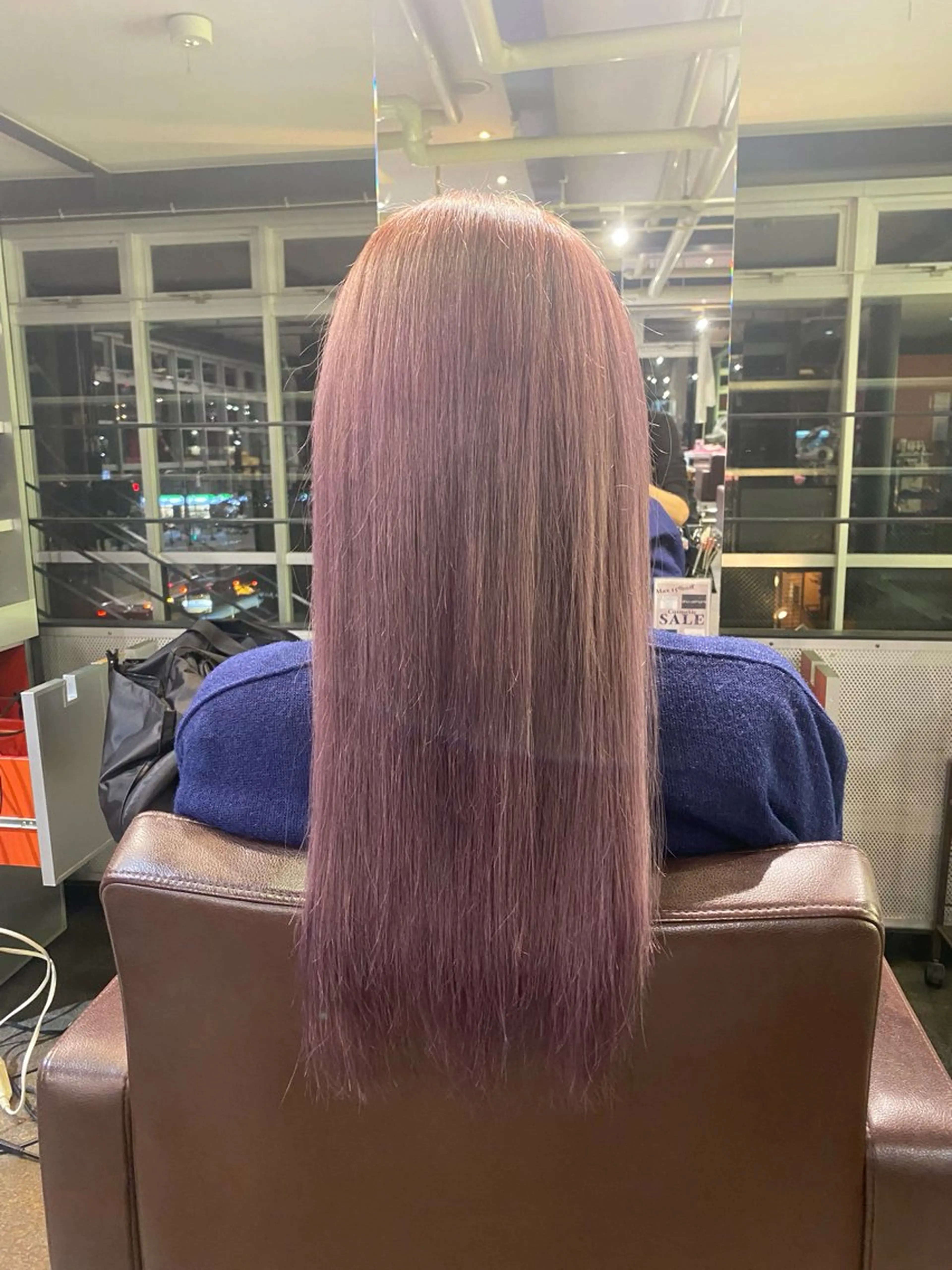 ロング カラー 杉下 愛純のヘアスタイル