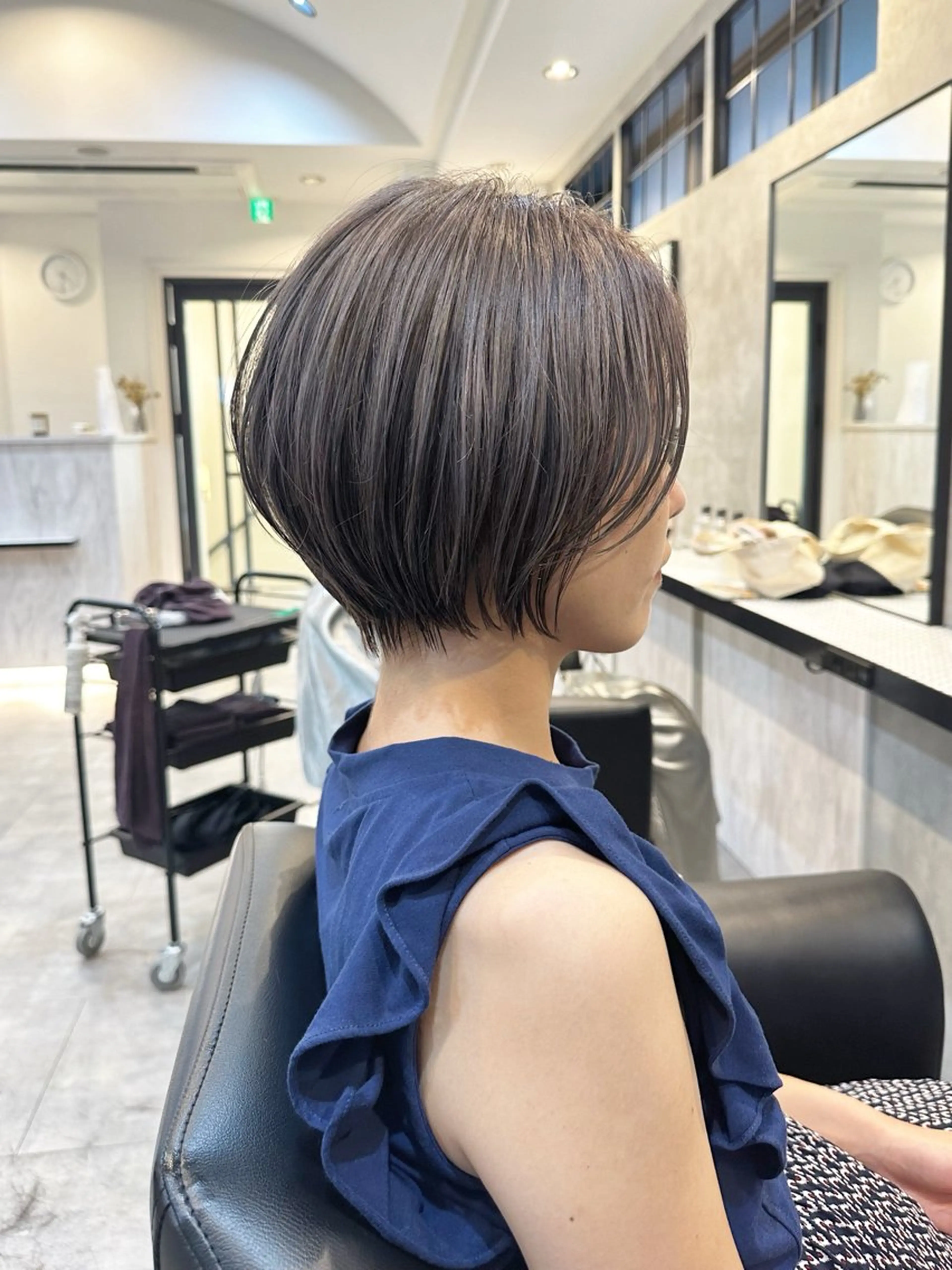 ショート カラー ショートボブ 丸みショート ボブ 顔まわりレイヤー 髪質改善 宮城 良太のヘアスタイル