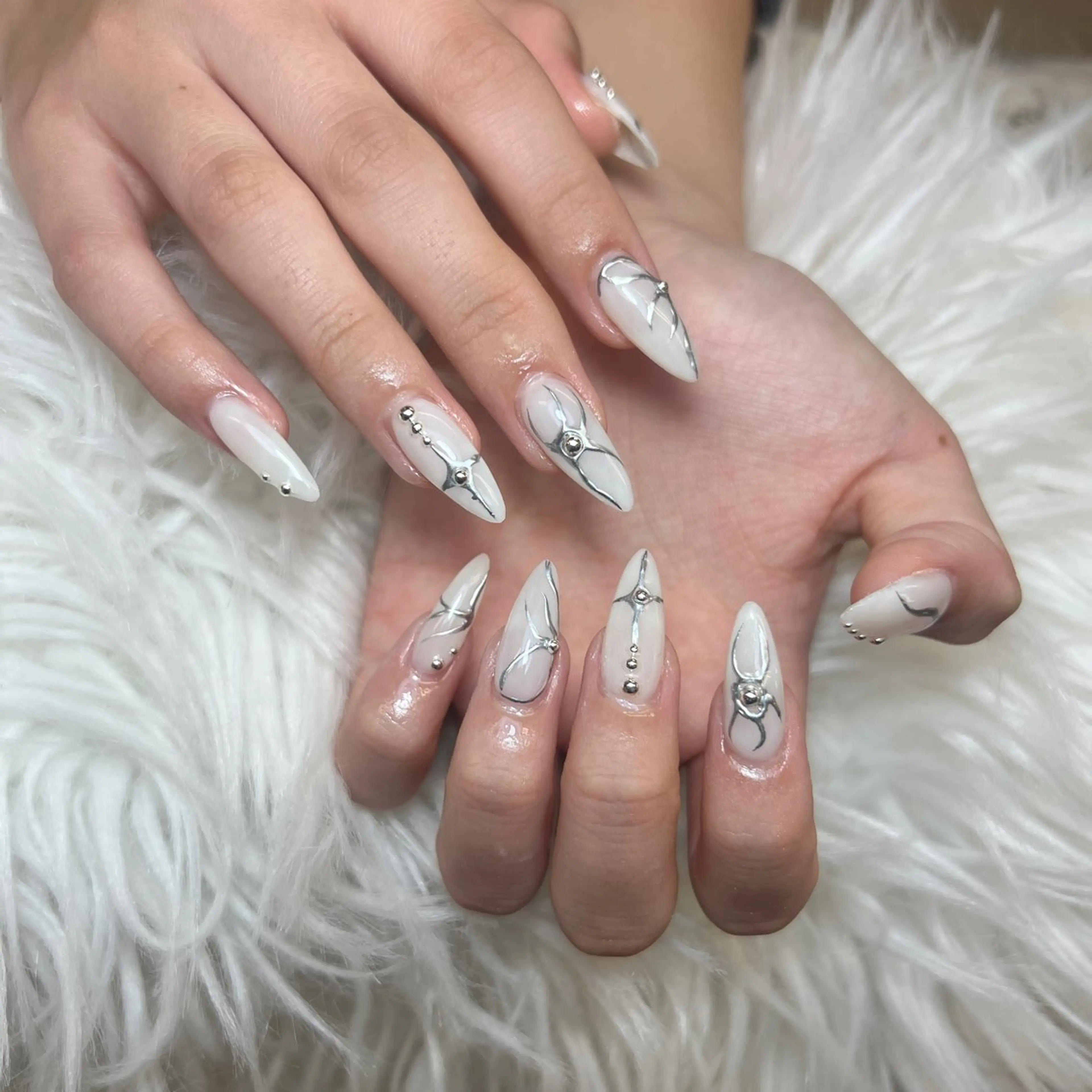 ネイル アートネイル オーロラネイル チークネイル 長さ出し フットネイル Noiranail_ studio川越西口のネイルデザイン