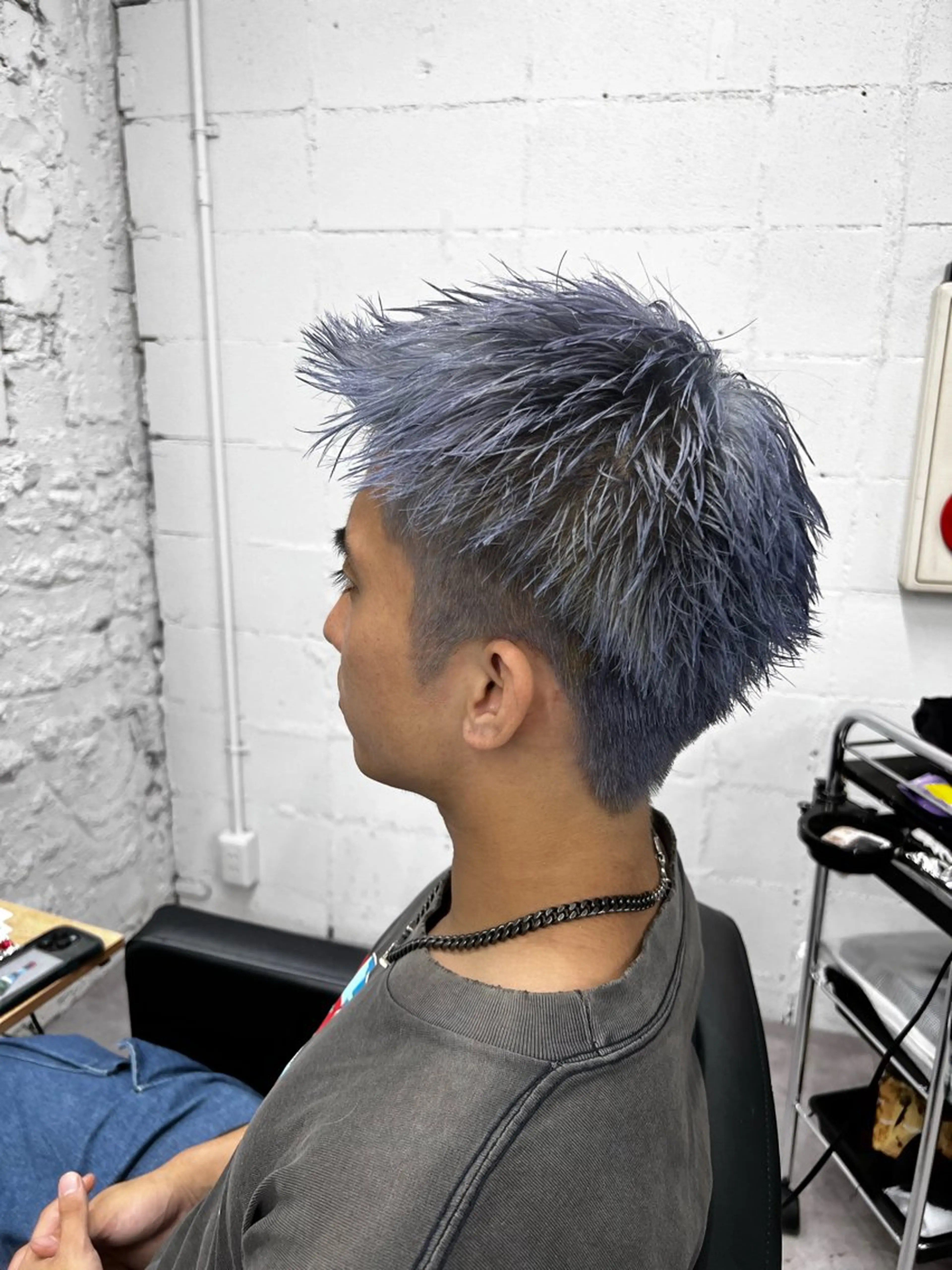 カラー メンズ 笹江 瑞穂のヘアスタイル