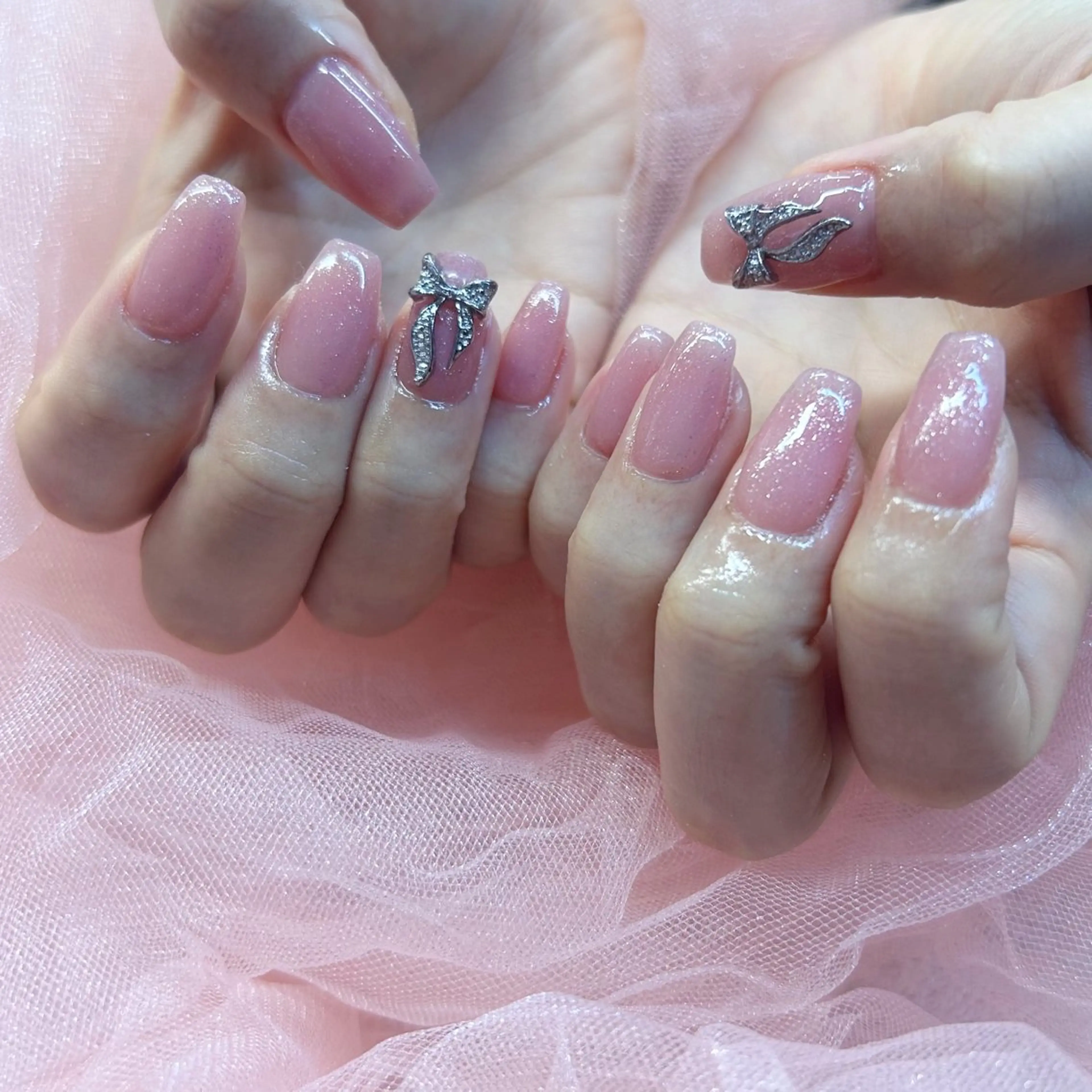 平日限定クーポン【ご新規様限定❣️】 人気のマグネットorラメワンカラー🧲🩵どちらかお選び頂けます🫧の写真