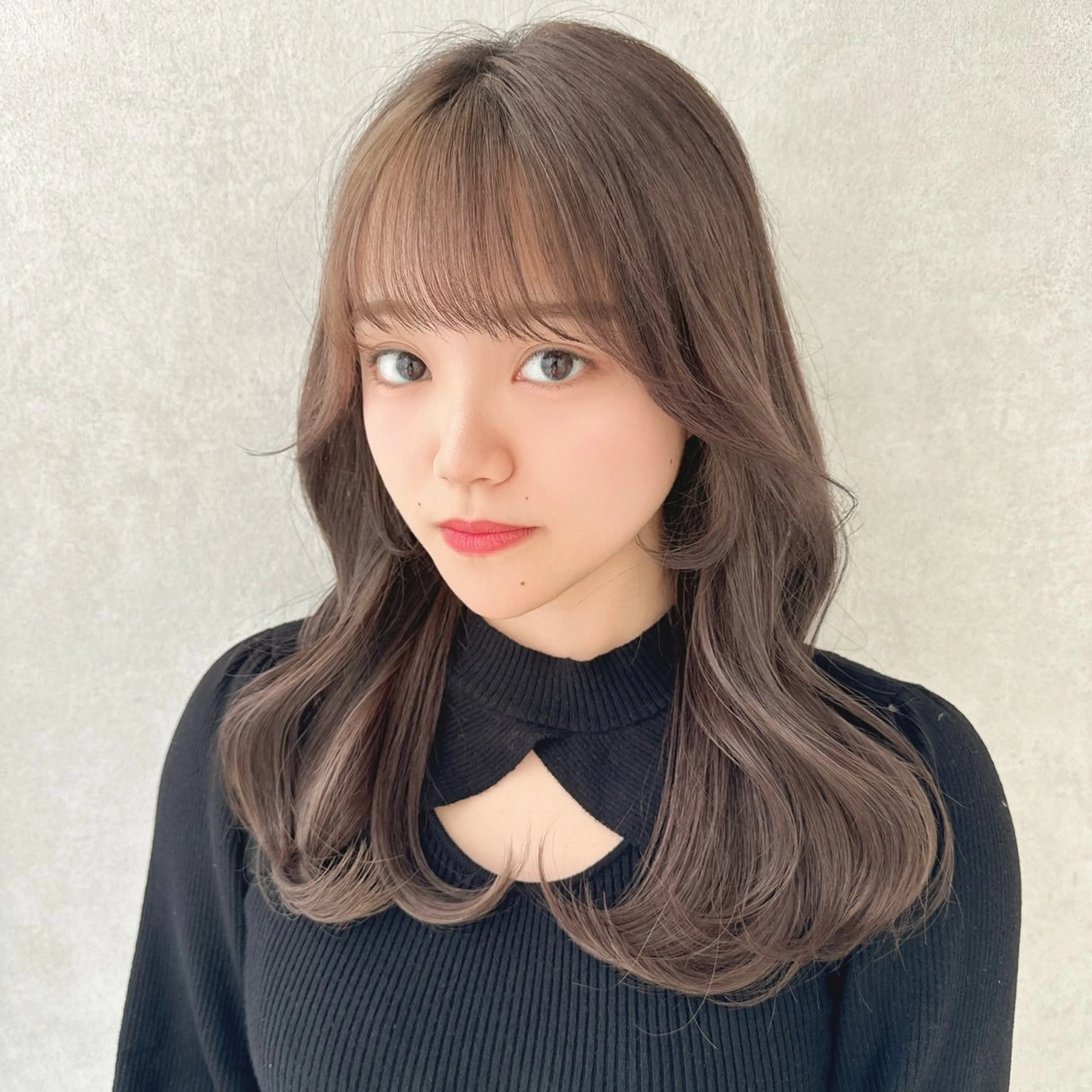 セミロング カラー カット トリートメント FERiCIA.  表参道所属・レイヤーカット 🪄吉野翔悟のヘアスタイル