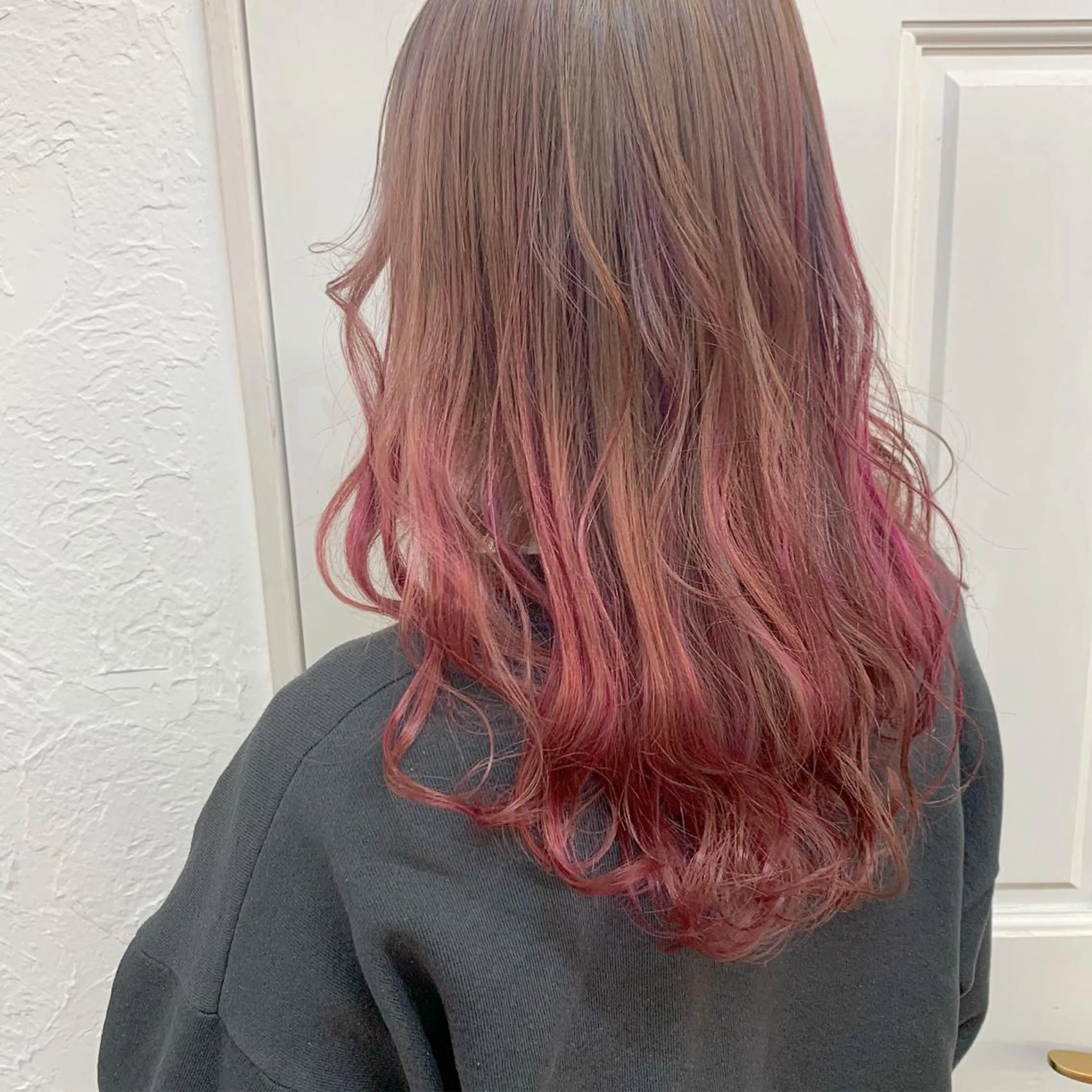 セミロング カラー ピンクベージュ/新潟 万代/高橋桃葉🍑のヘアスタイル