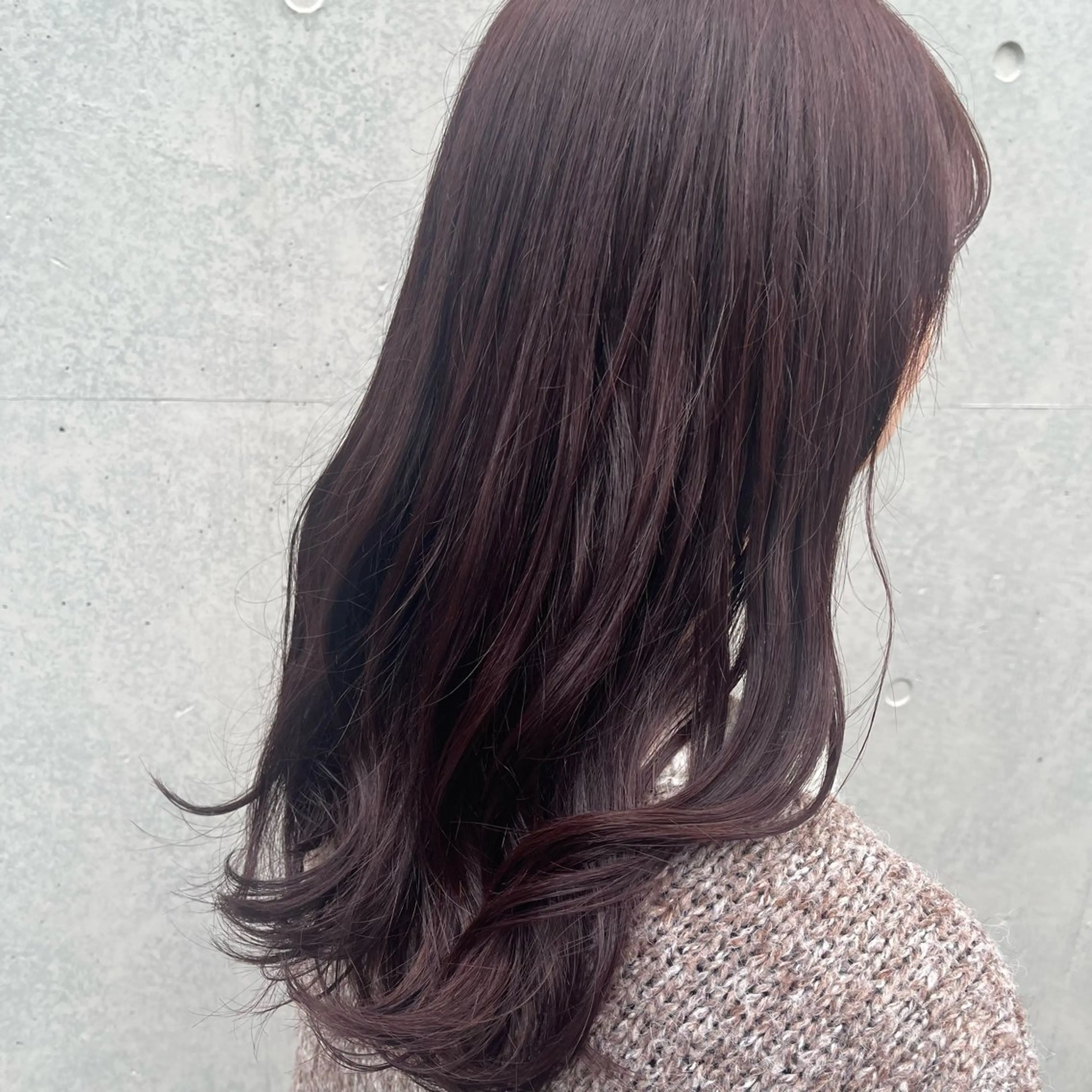 ロング ピンクブラウン 顔周りカット/ 透明感カラー/ユナのヘアスタイル