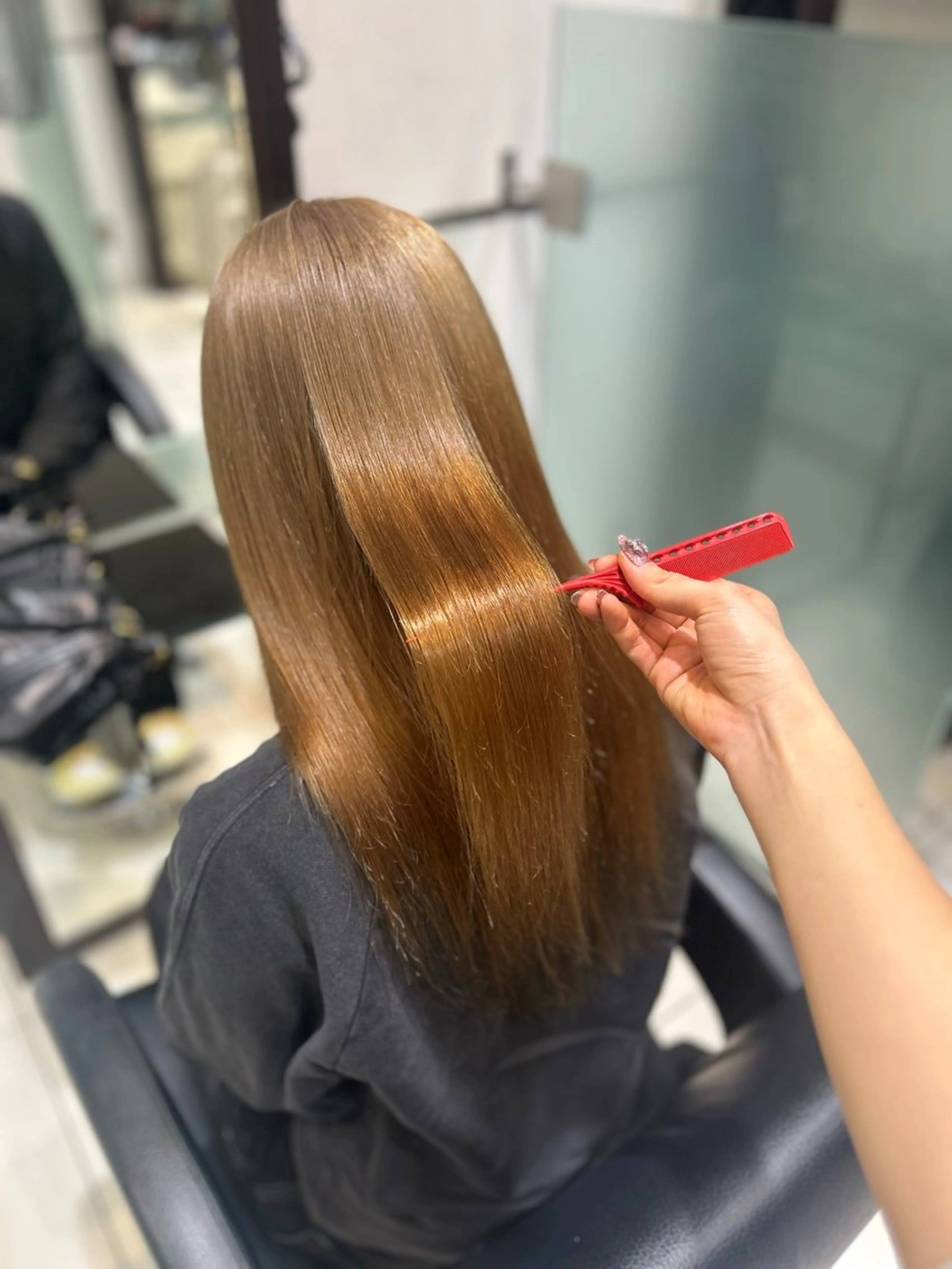 ロング ヘアカラー ☀️柏木 ほのか☀️のヘアスタイル