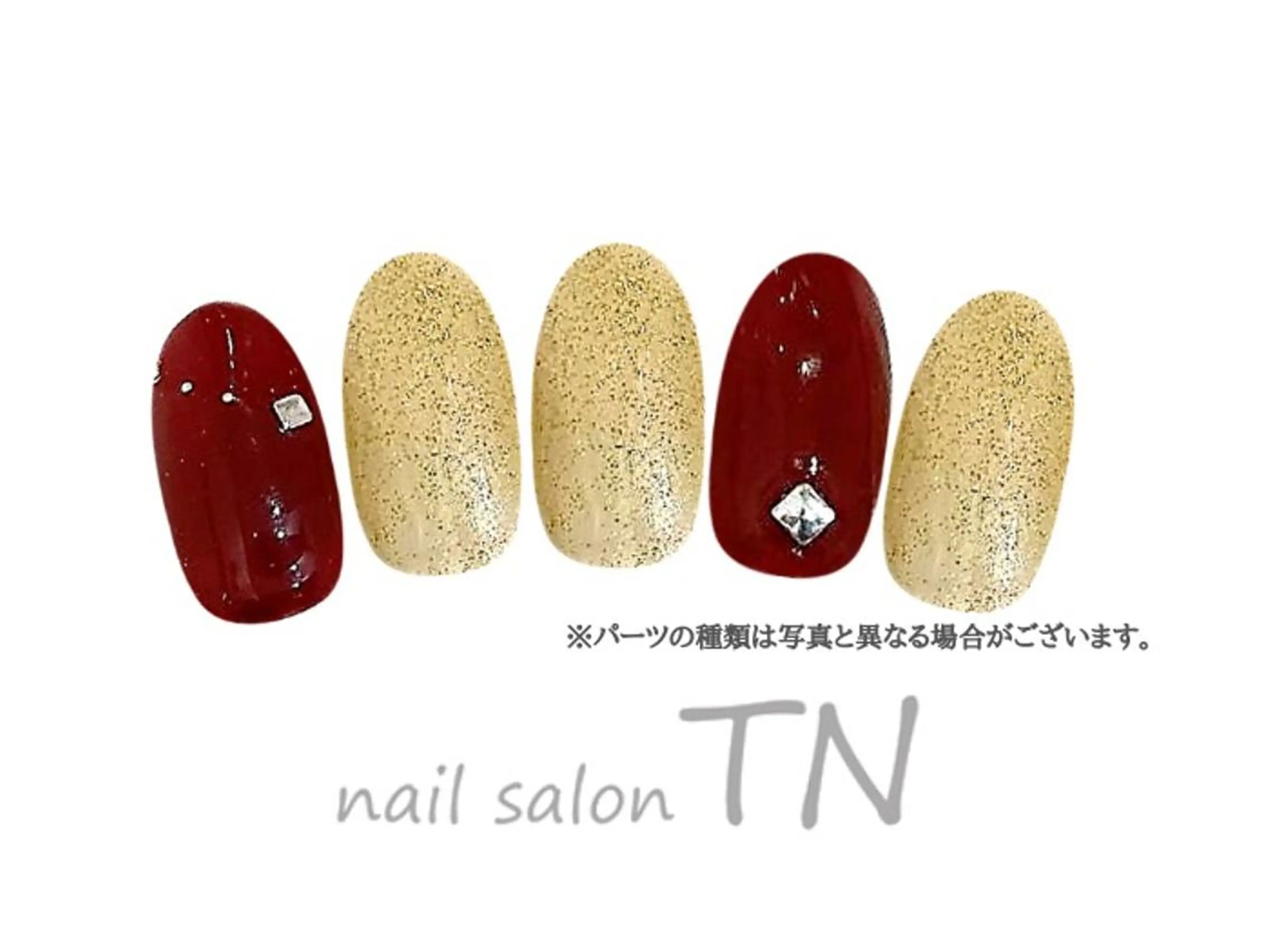 ミディアム ハンドネイル 矢川 まどかのネイルデザイン