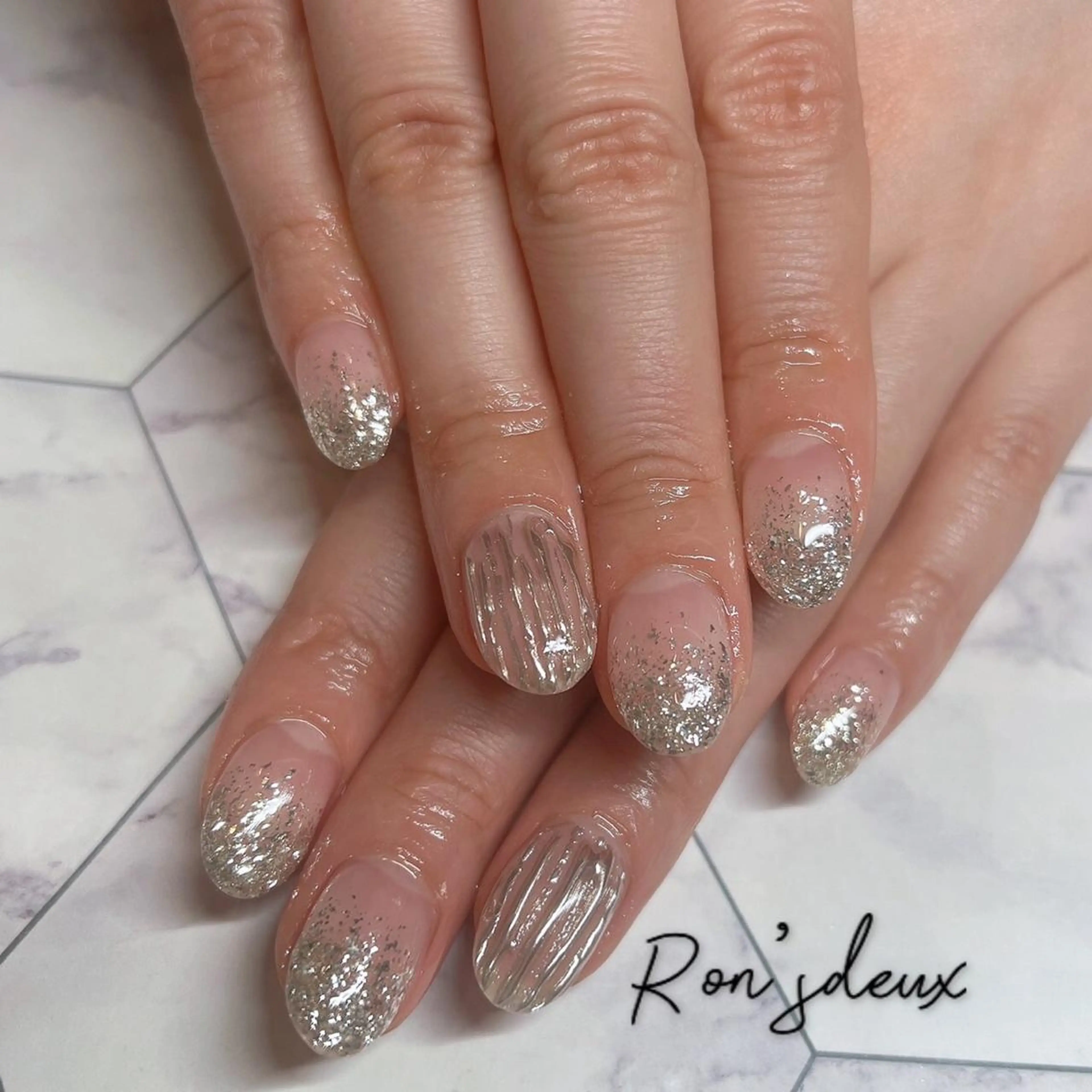 ネイル Ron's 成田のネイルデザイン
