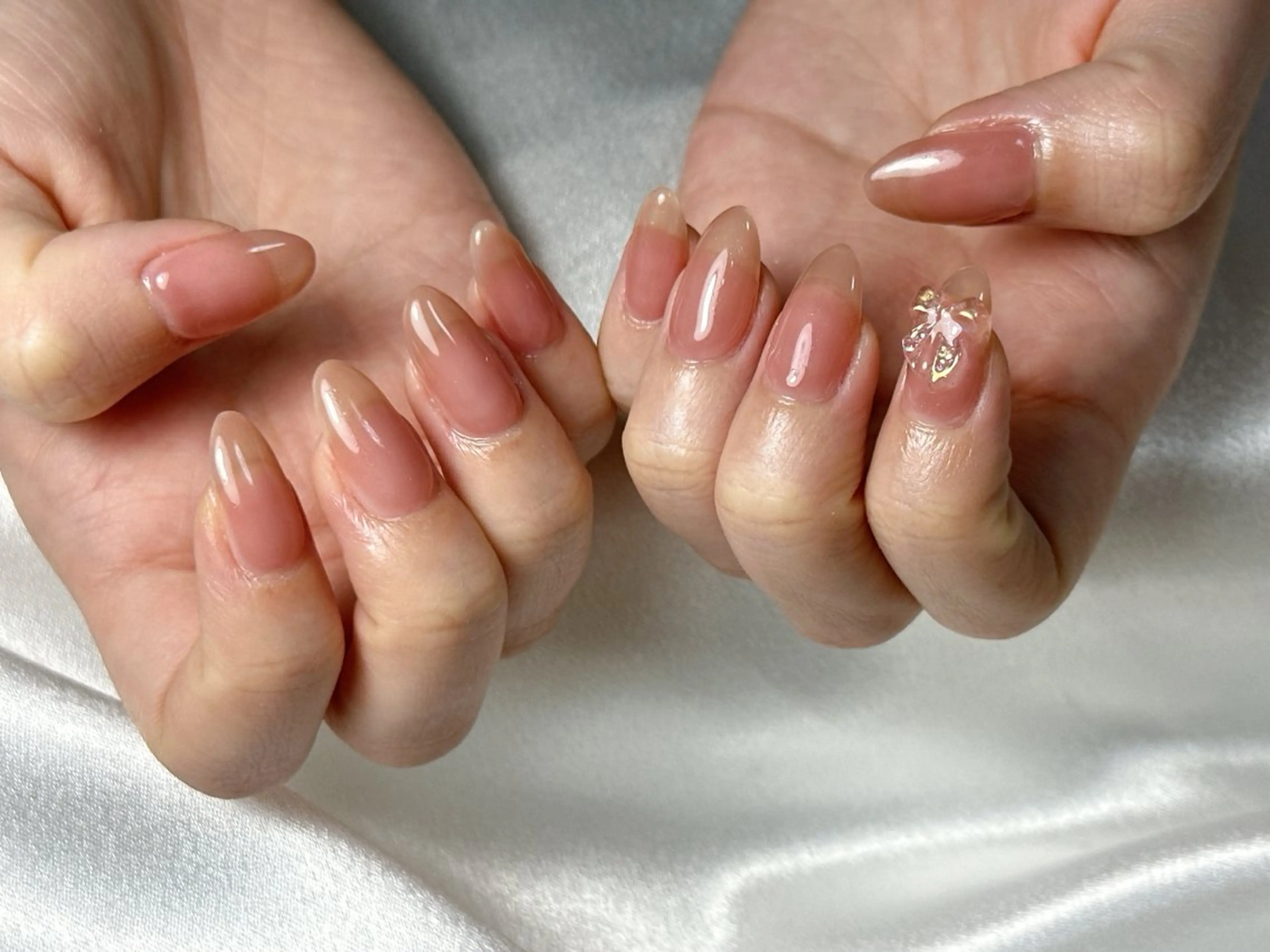 ネイル オーロラネイル フットネイル フレンチネイル ジェルネイル ハート ハンドネイル kiki nail たまプラーザのネイルデザイン