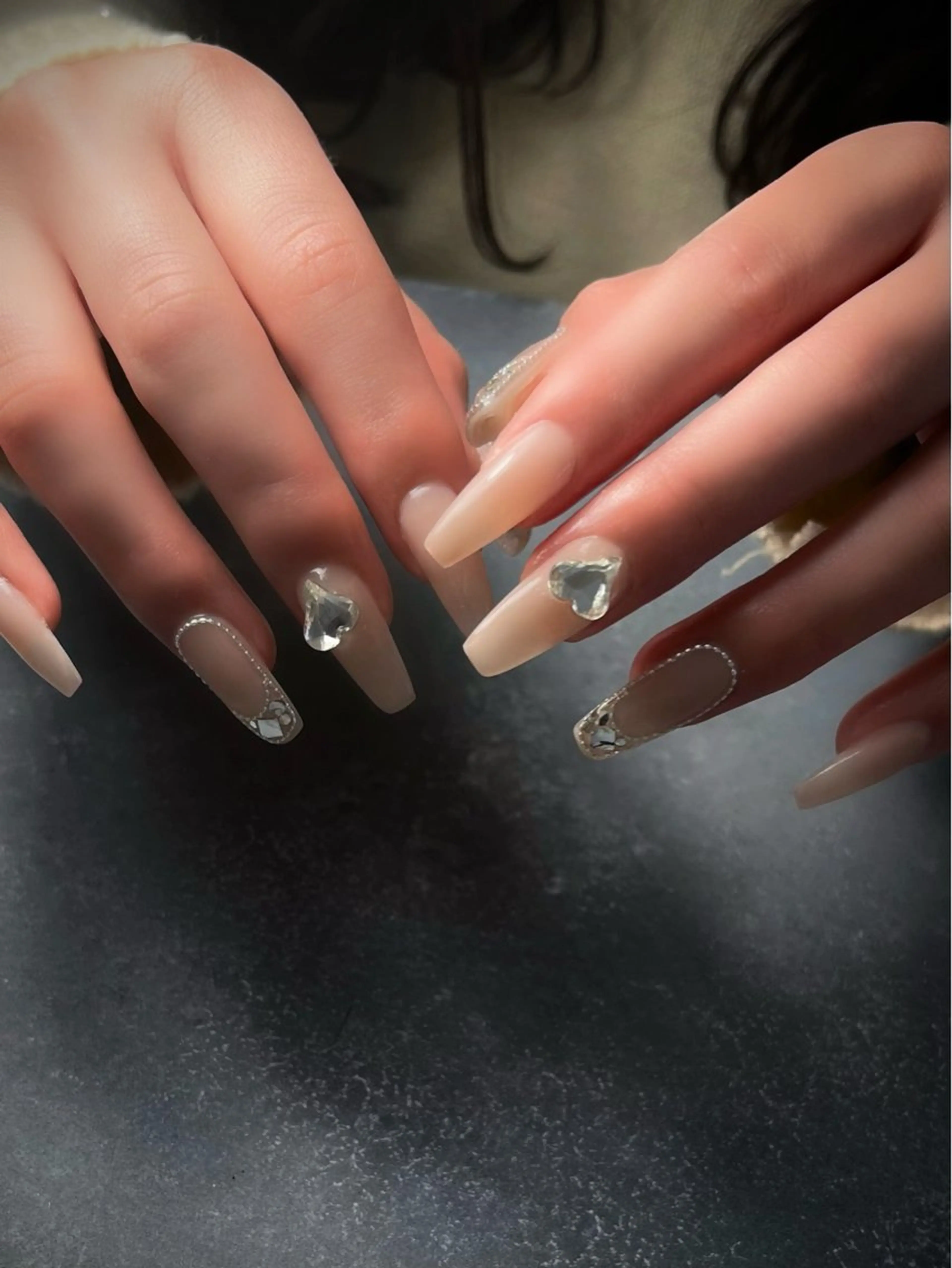 ネイル キラキラネイル マグネットネイル ワンカラーネイル スカルプネイル ワンホンネイル nine.🦋 YUKOのネイルデザイン