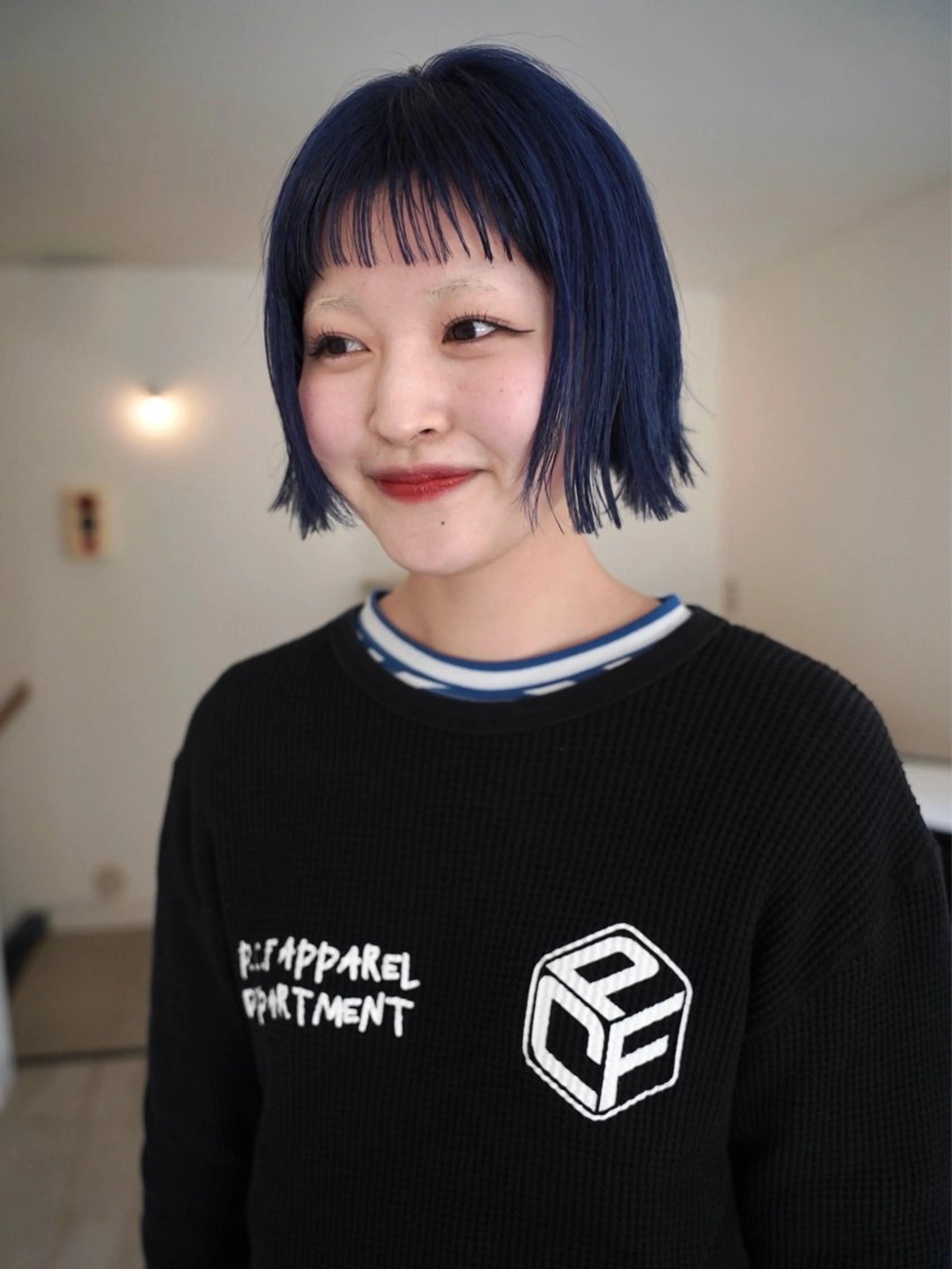 ショート カラー ブルーカラー カット ヘアカラー トリートメント デザイン/レイヤー Kaito🐩/栄のヘアスタイル