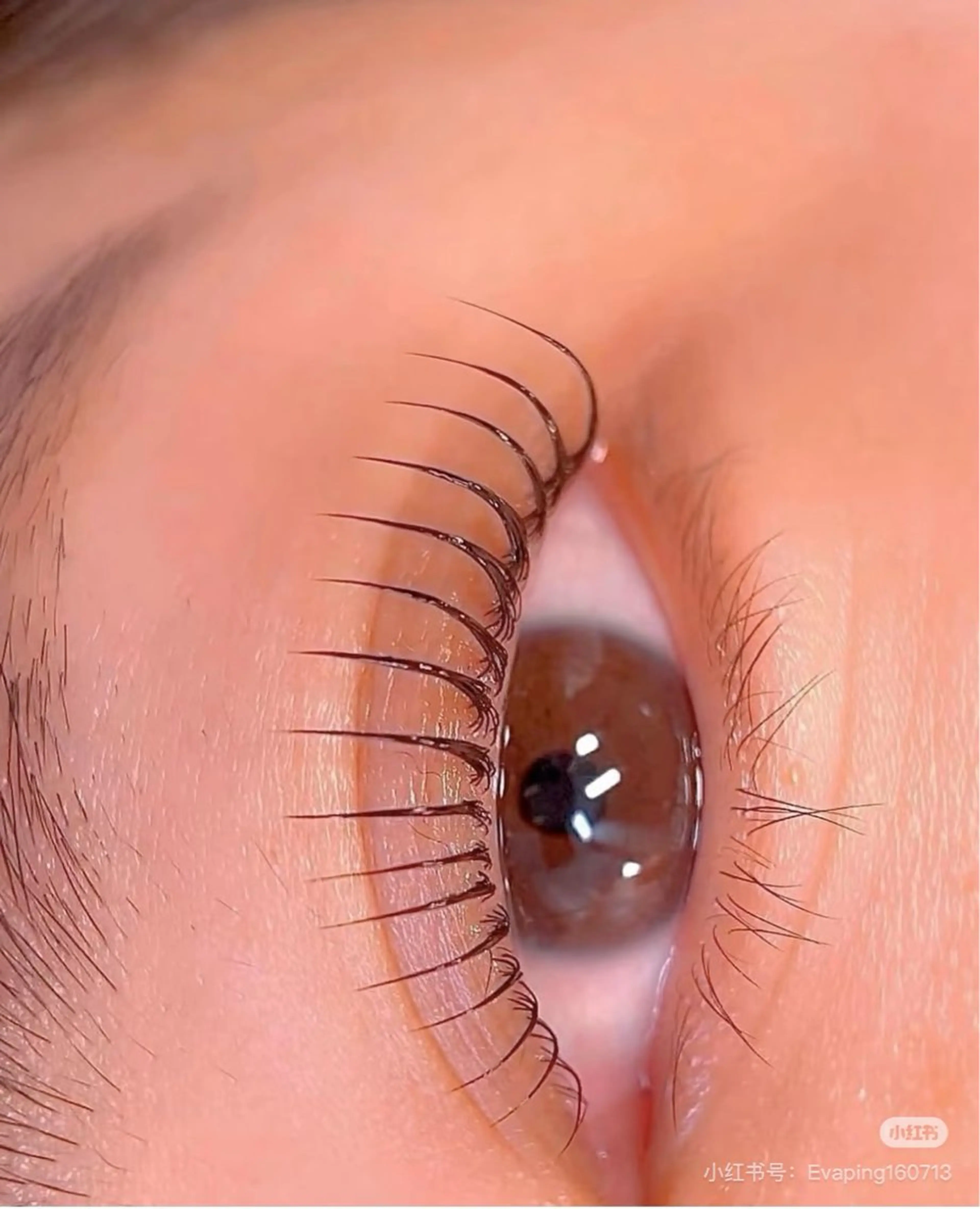 パーマ 佐々木 茜のマツエク・マツパデザイン