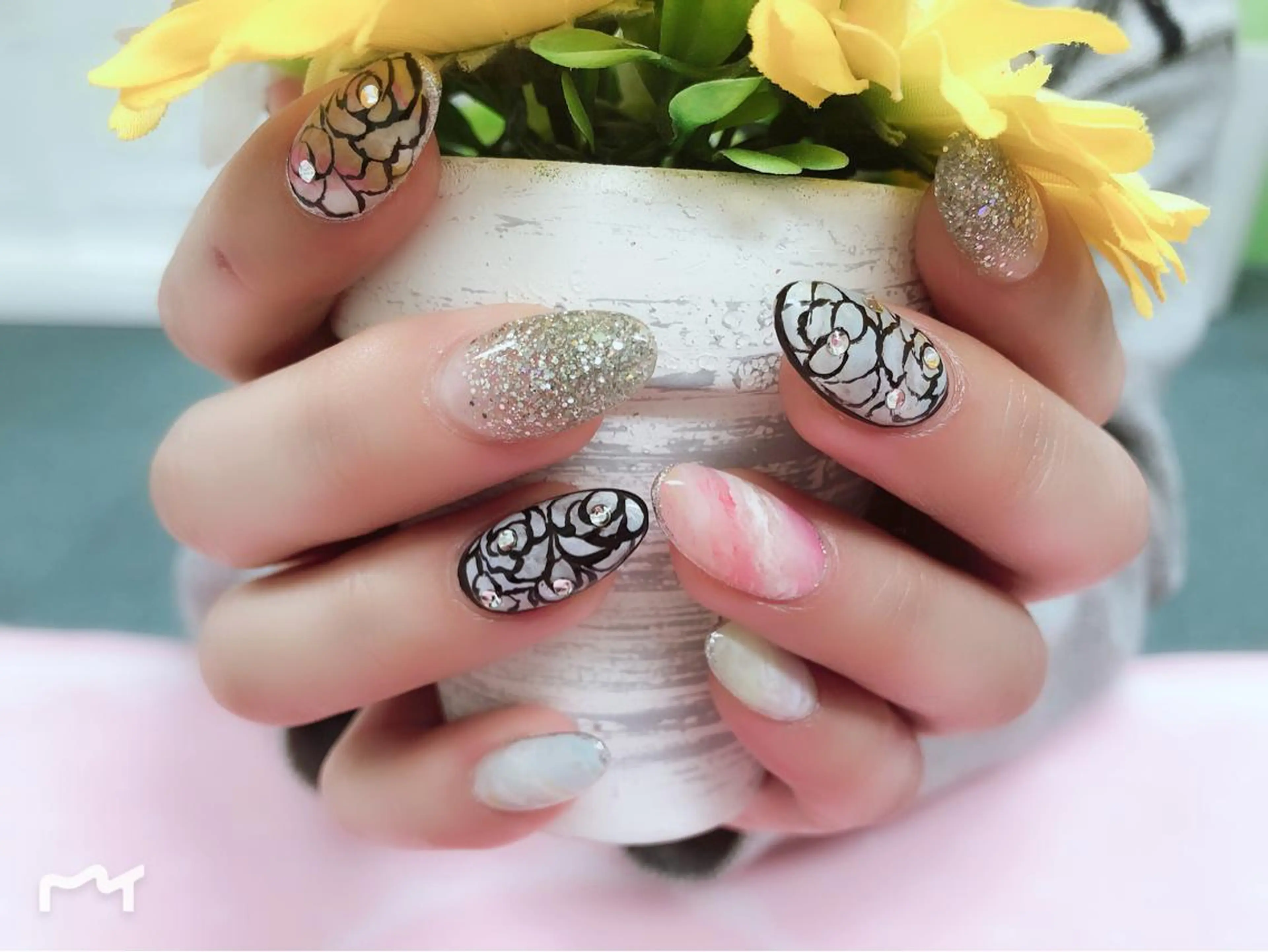 ネイル ユリシスネイル 担当近藤のネイルデザイン