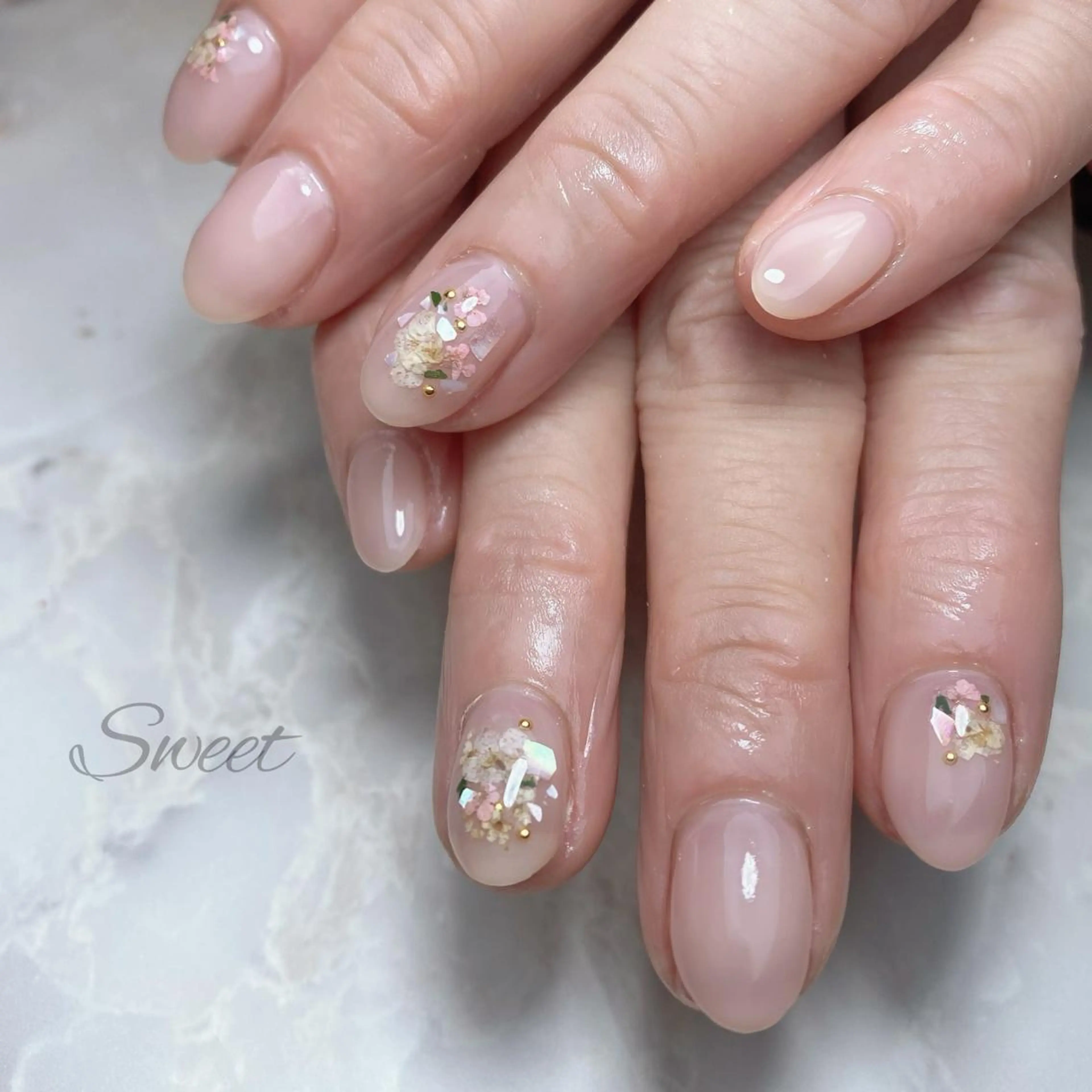 ネイル sweet 仲野陽子のネイルデザイン