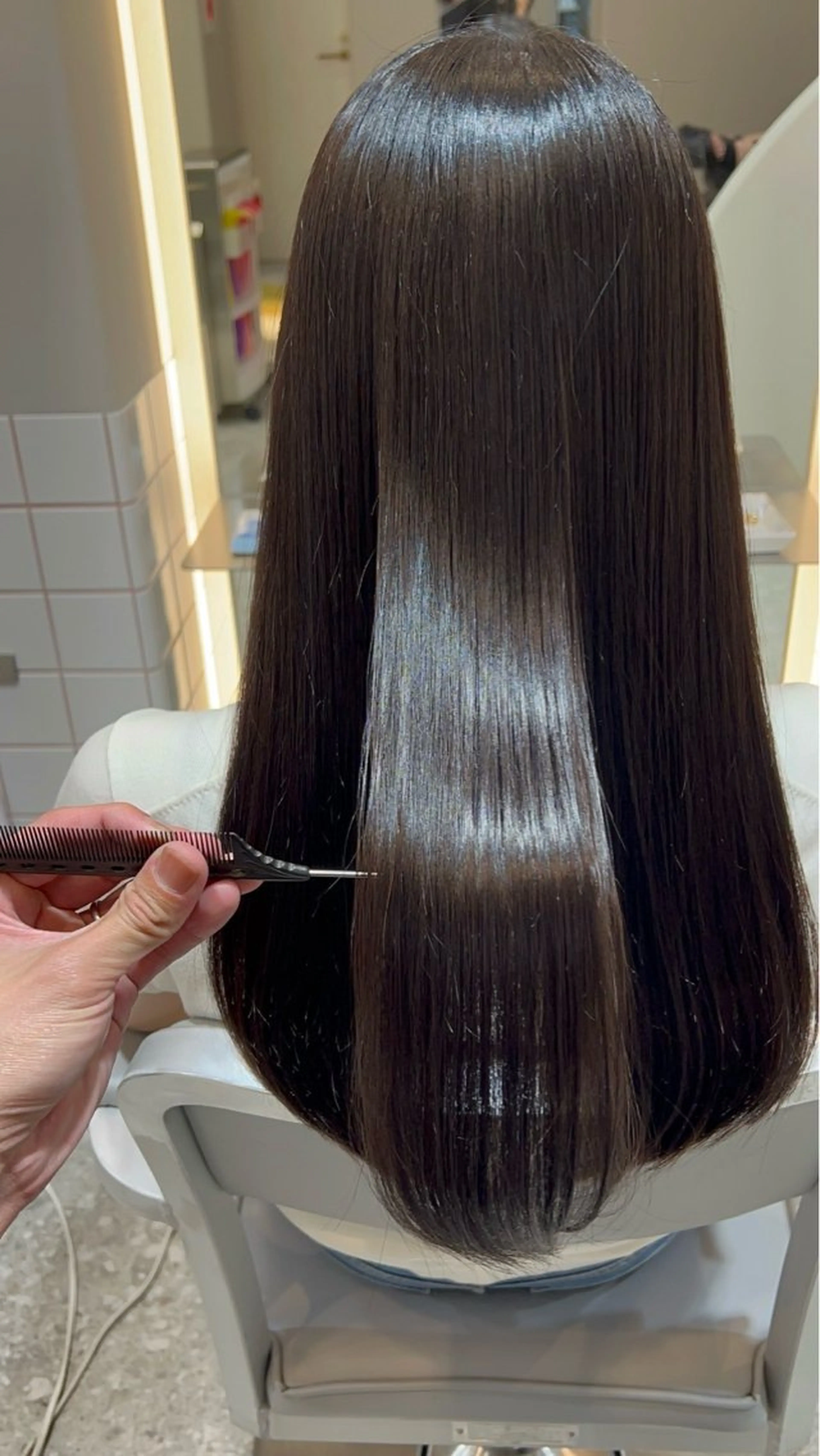 ロング カラー パーマ ヘアアレンジ メンズ キッズ カット 縮毛矯正 トリートメント 新宿/小顔レイヤー/ 顔まわり/西慶太朗のヘアスタイル