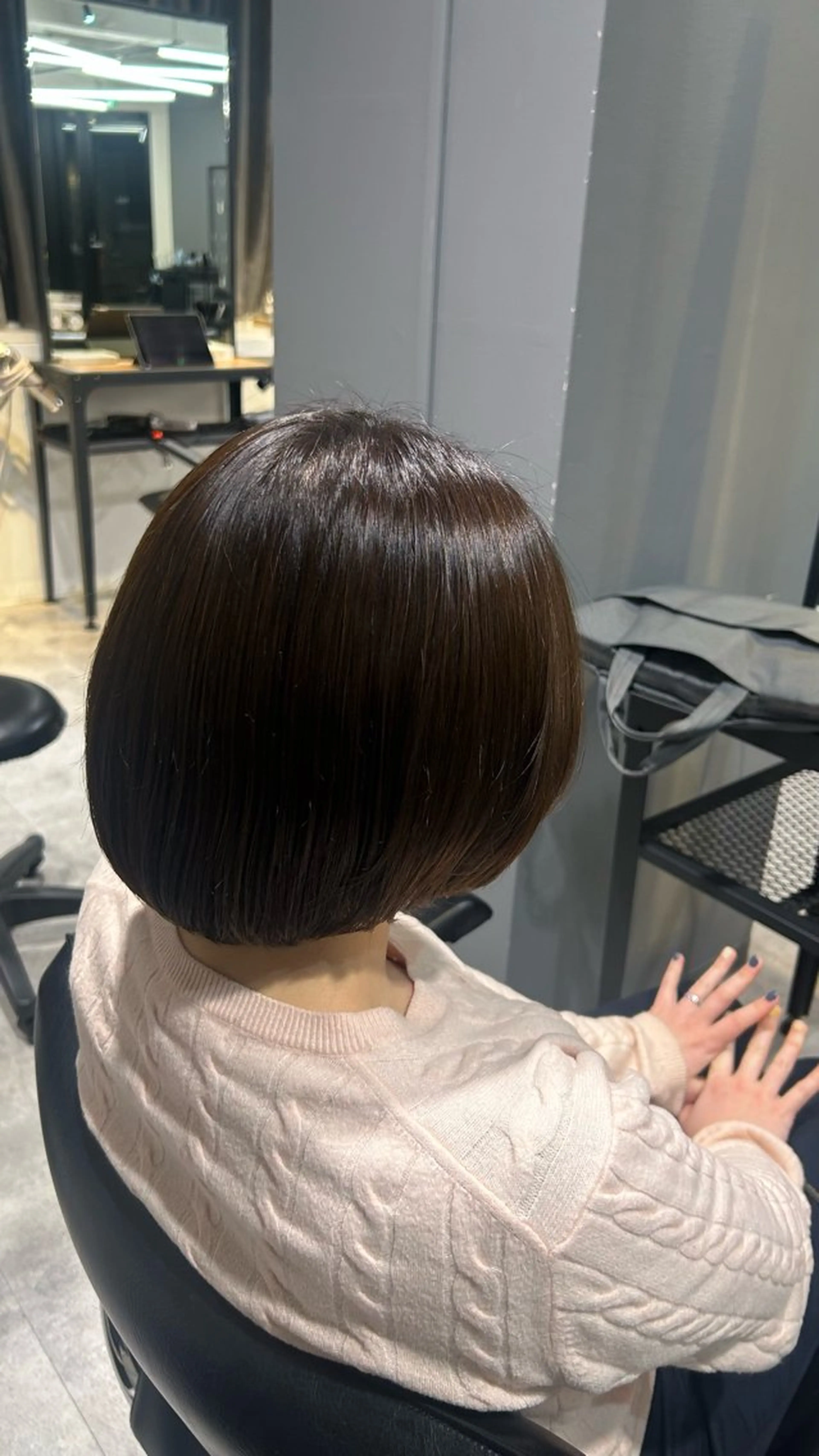 カラー 真下 瑞歩のヘアスタイル