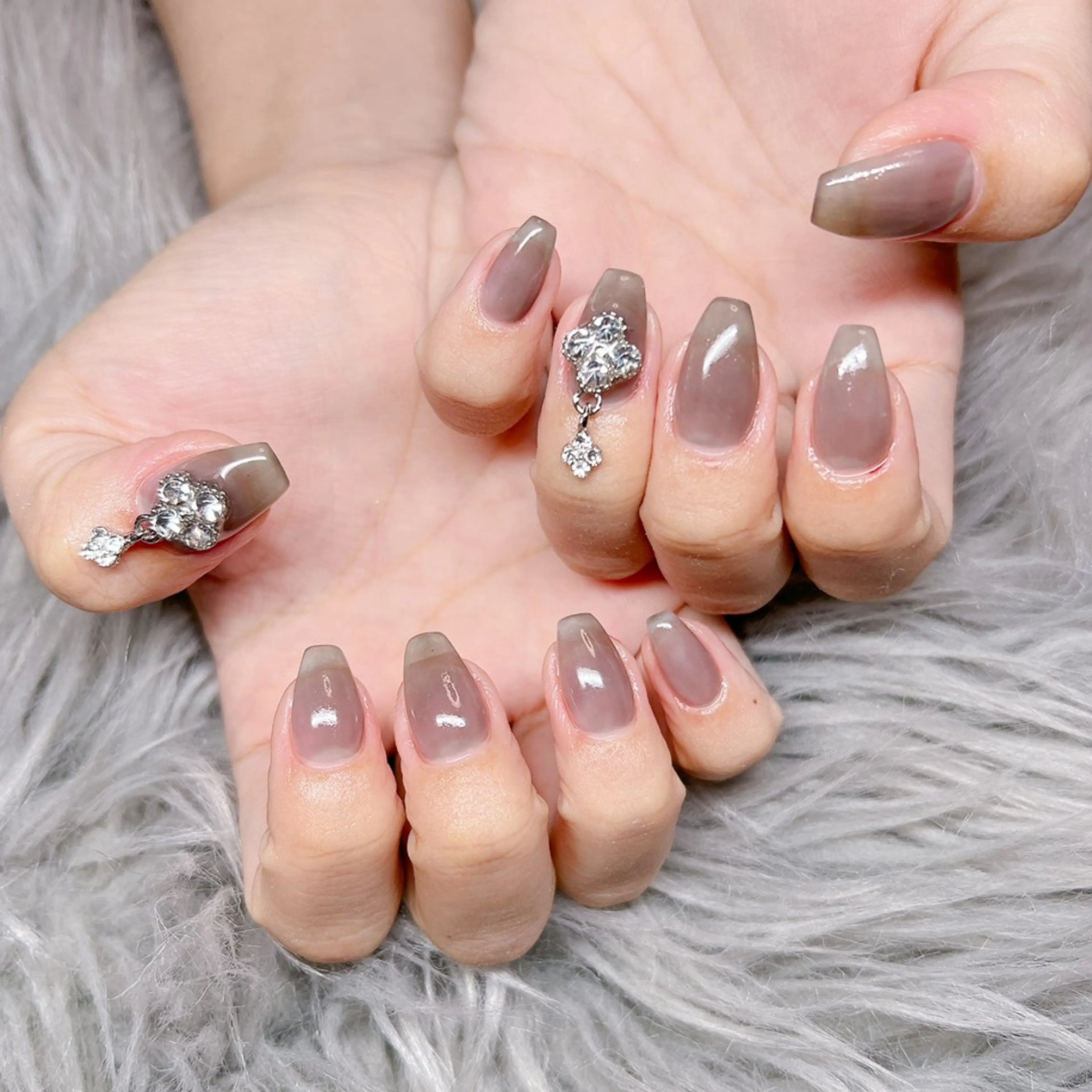 ネイル 個室ネイルサロンDolly  Girl〜ドーリーガール〜所属・DollyGirl KYOKOのネイルデザイン