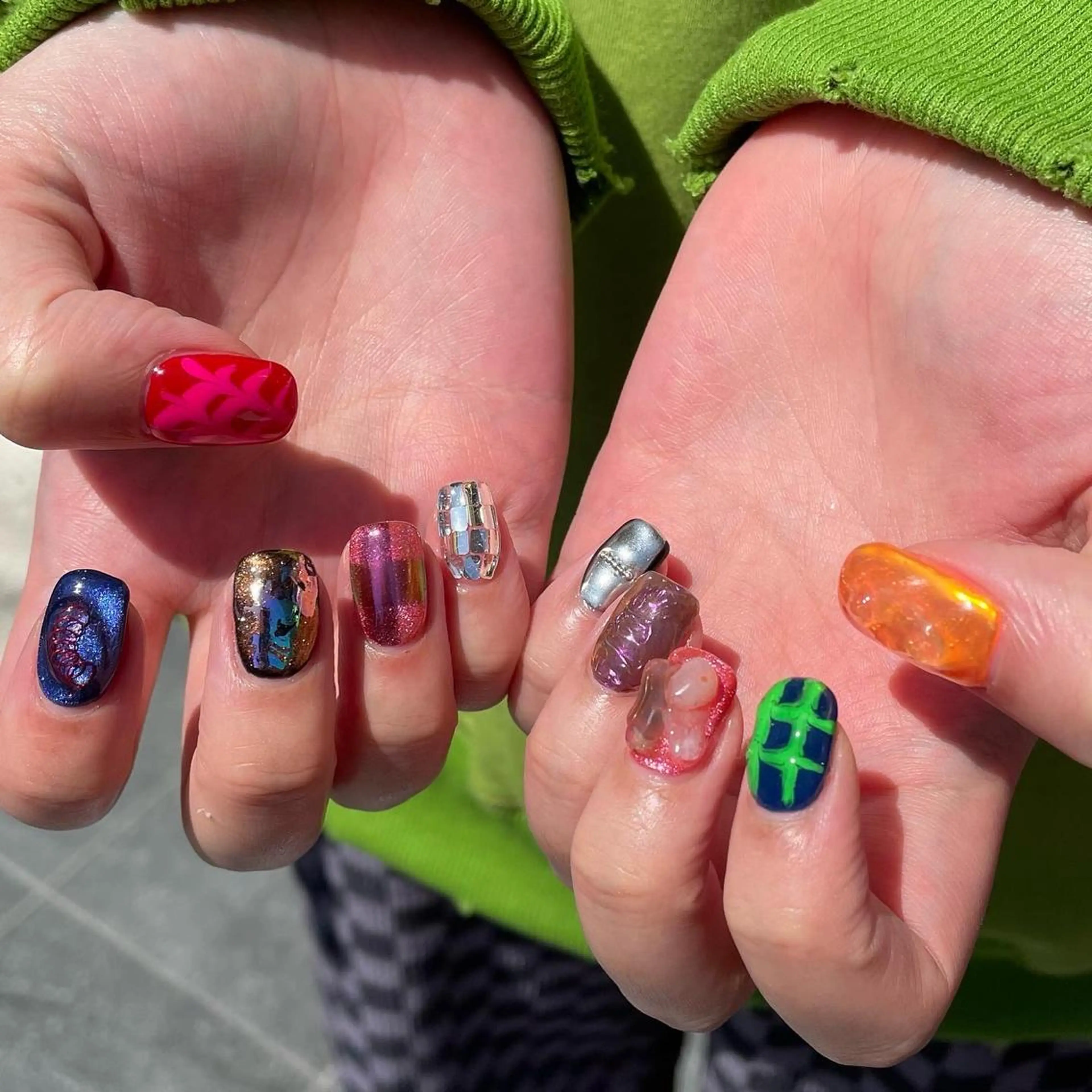 ネイル neouv所属・NEOUV NAILのネイルデザイン