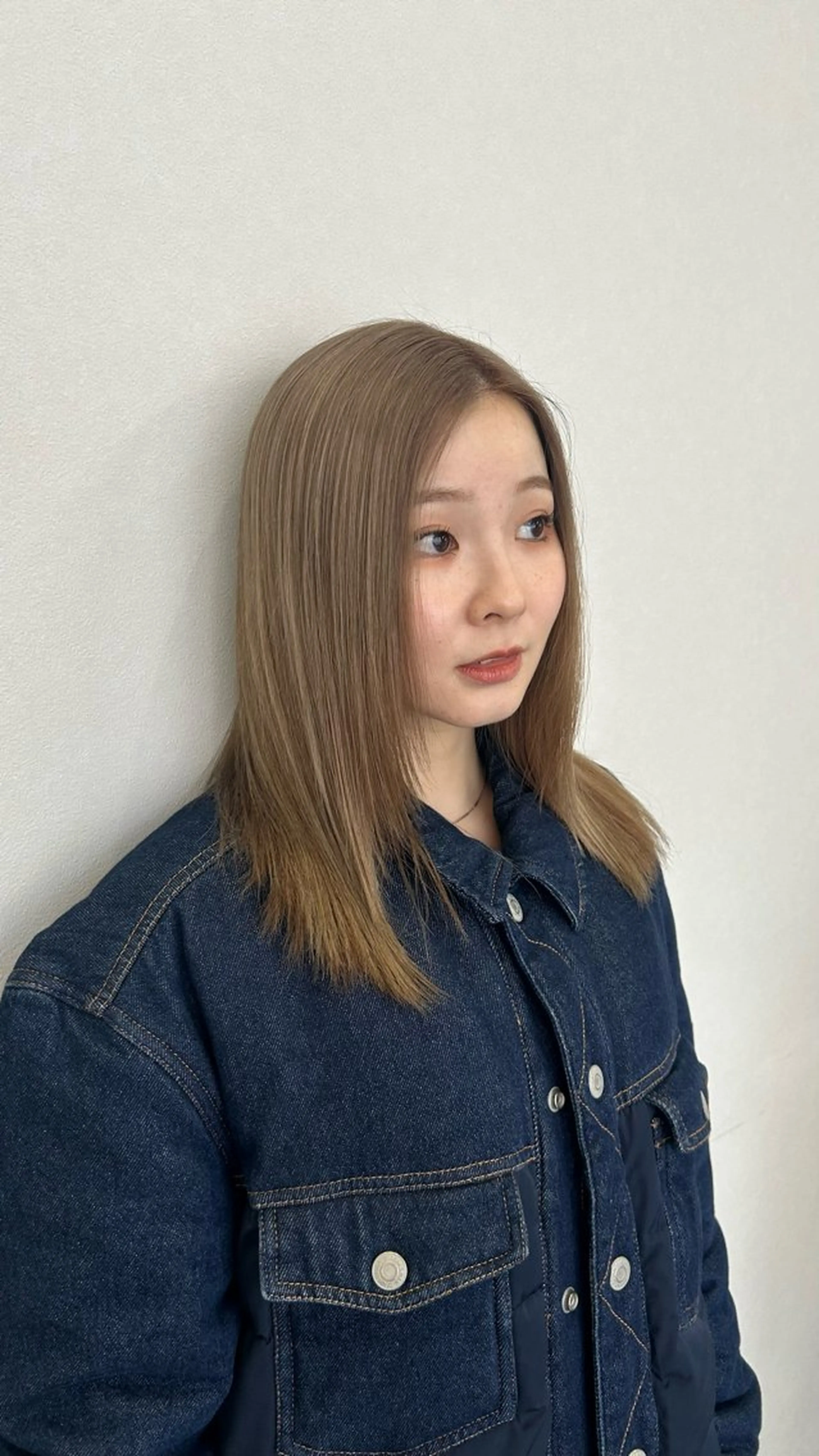 カラー ベージュカラー ブリーチ ダブルカラー ヘアカラー トリートメント ジャスミン 🧿のヘアスタイル