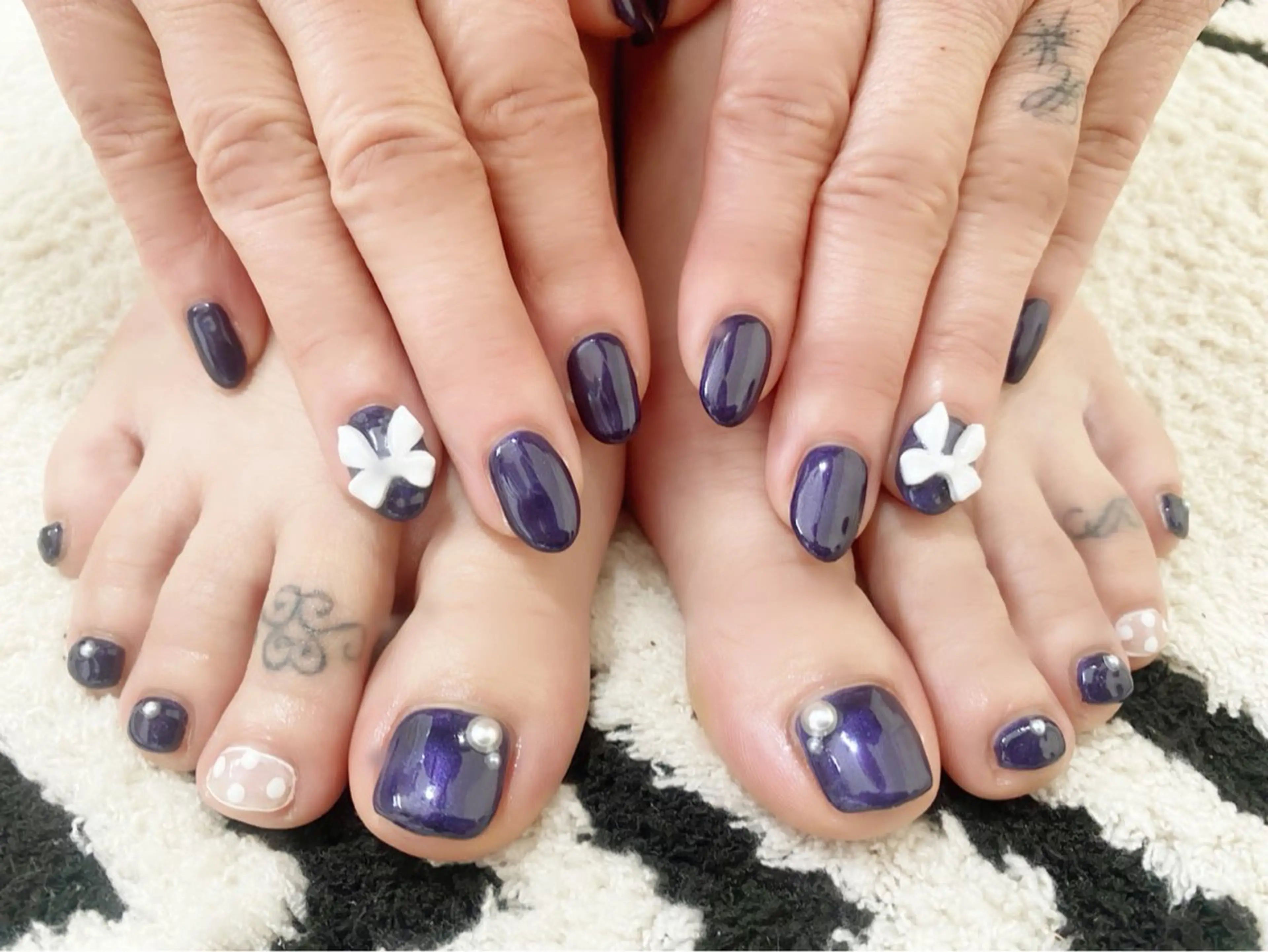 ネイル ネイビー フットネイル ネイルサロン nail_upのネイルデザイン