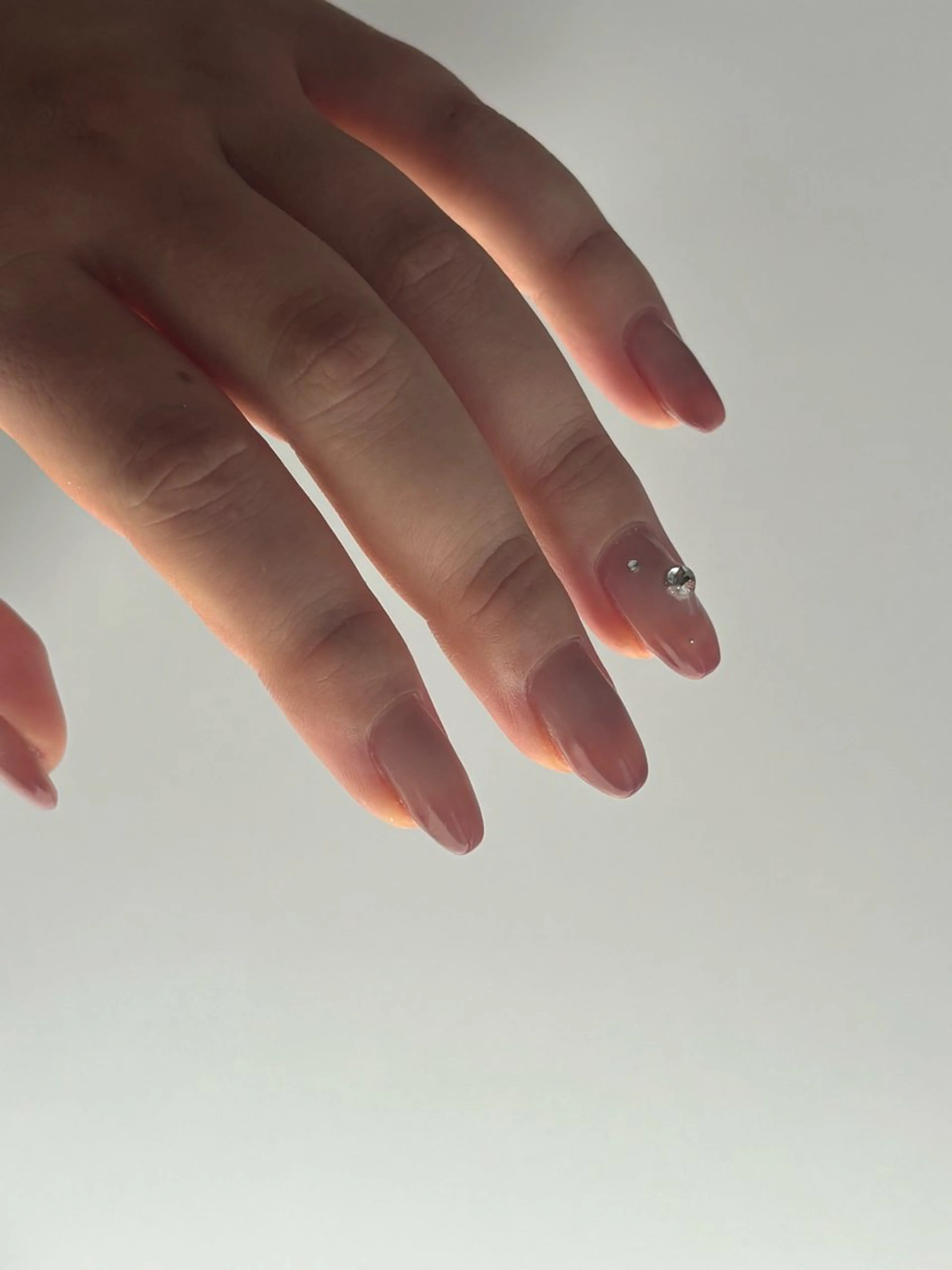 ネイル グラデーション ピンク ハンドネイル Elio所属・Elio 国泰寺のネイルデザイン