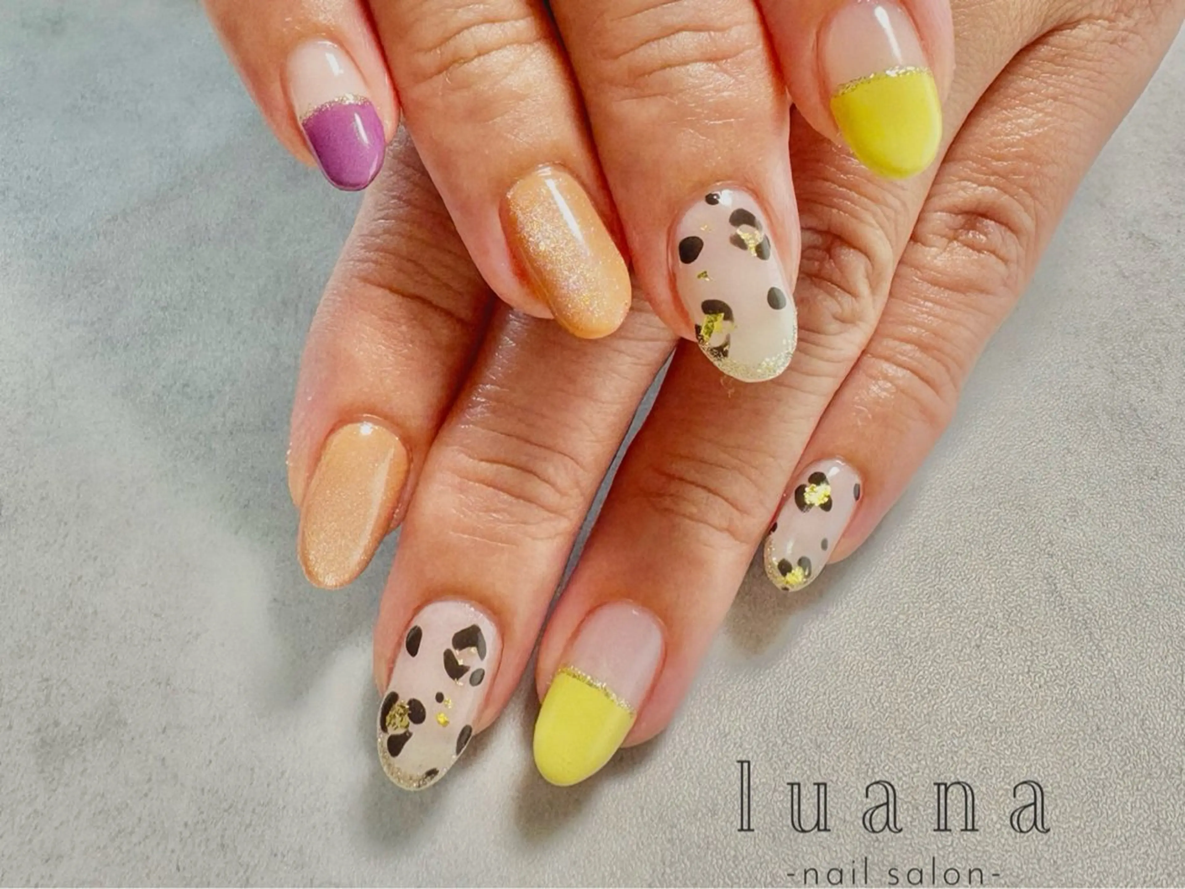 ネイル フットネイル ジェルネイル 韓国ネイル マグネットネイル 持ち込み ハンドネイル luana ネイルサロンのネイルデザイン
