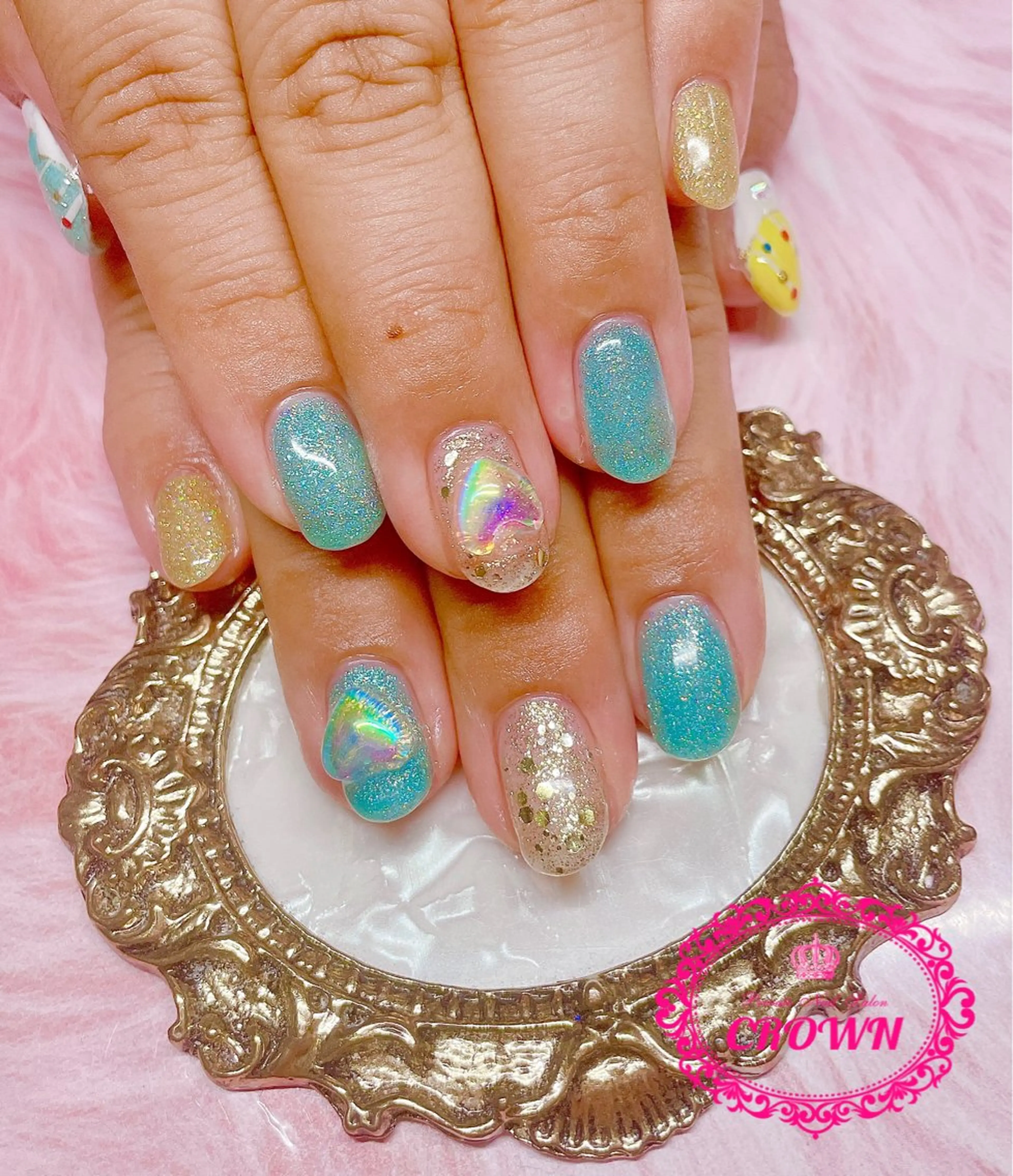 ネイル CROWN プライベートサロンのネイルデザイン