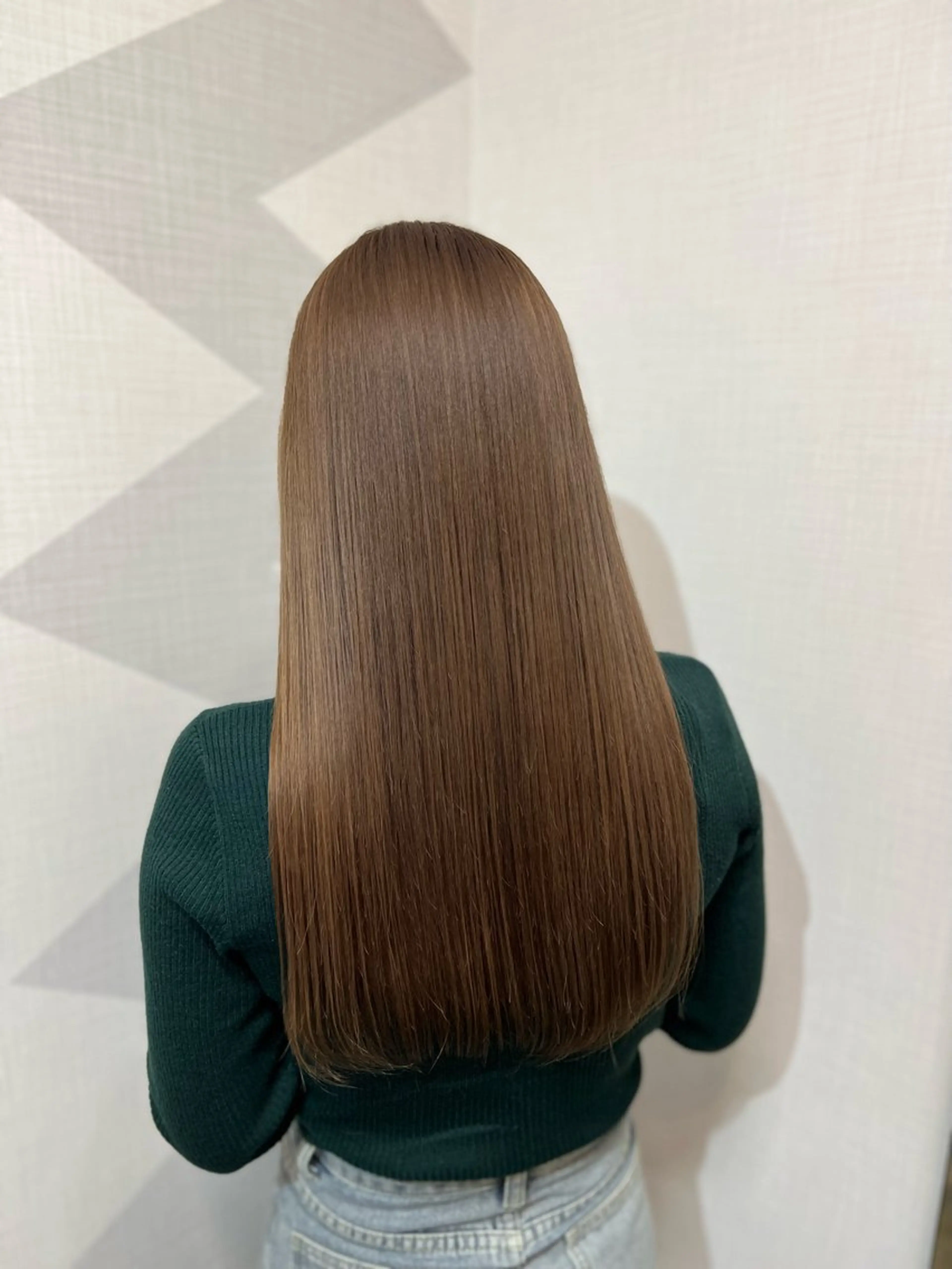 ロング カラー アディクシーカラー ベージュカラー ブリーチ 透明感カラー グレージュ ヘアカラー トリートメント ＤＥＳＴ所属・吉野 瑳桜のヘアスタイル