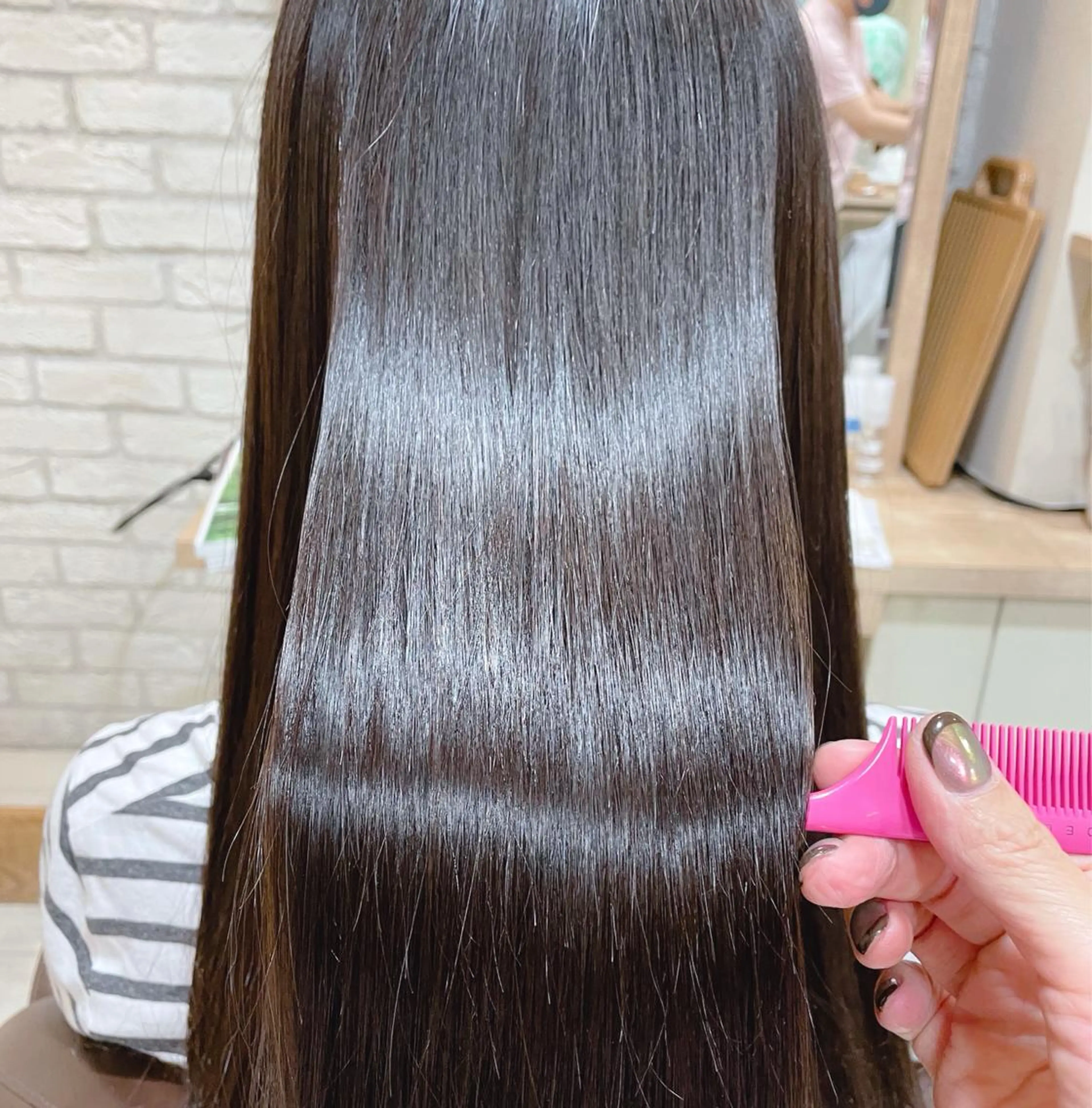 ロング 髪質改善 カット 縮毛矯正 トリートメント 清水 有実子のヘアスタイル