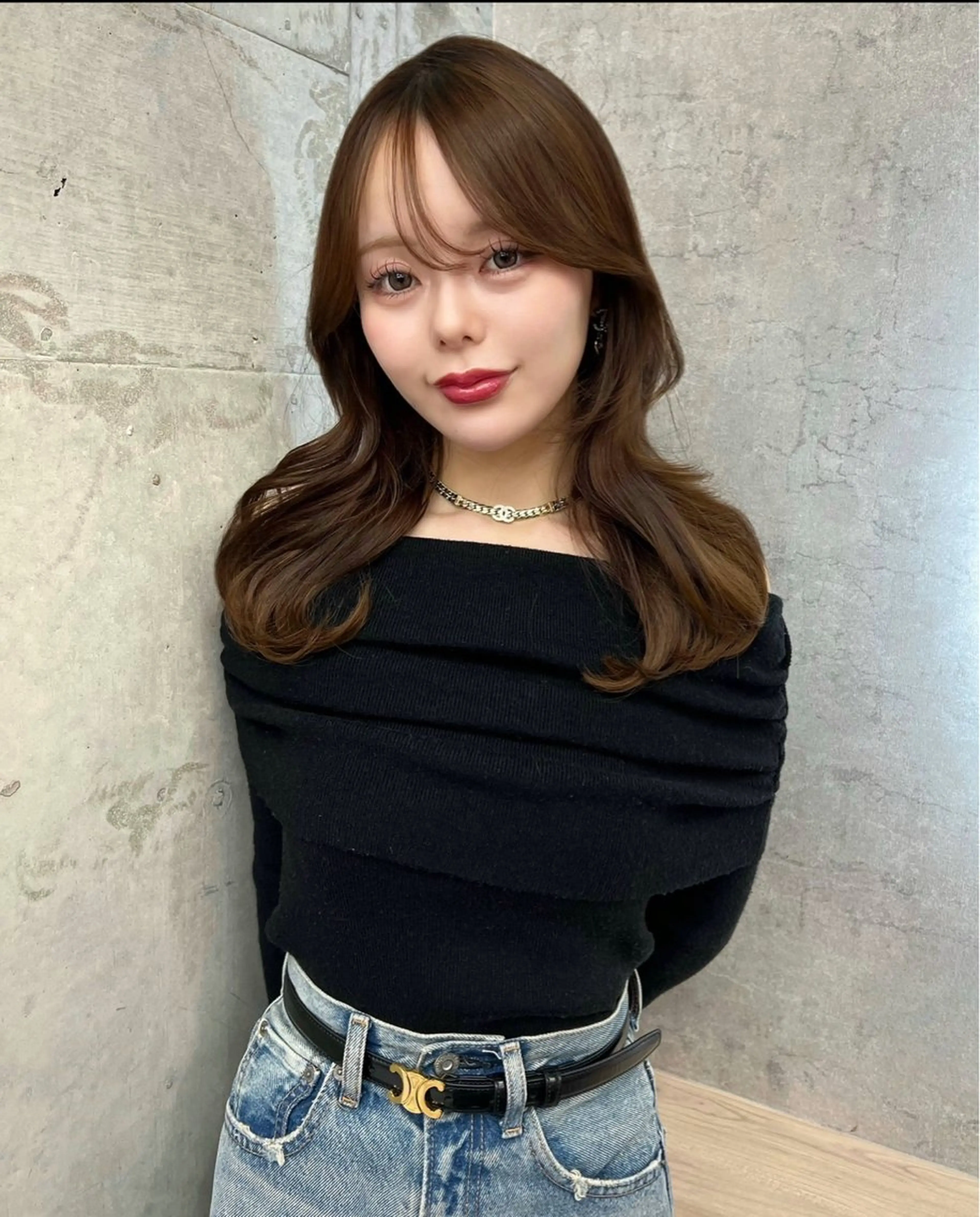 ミディアム 苗代萌/ぷるツヤ髪 🫧／レイヤーカットのヘアスタイル