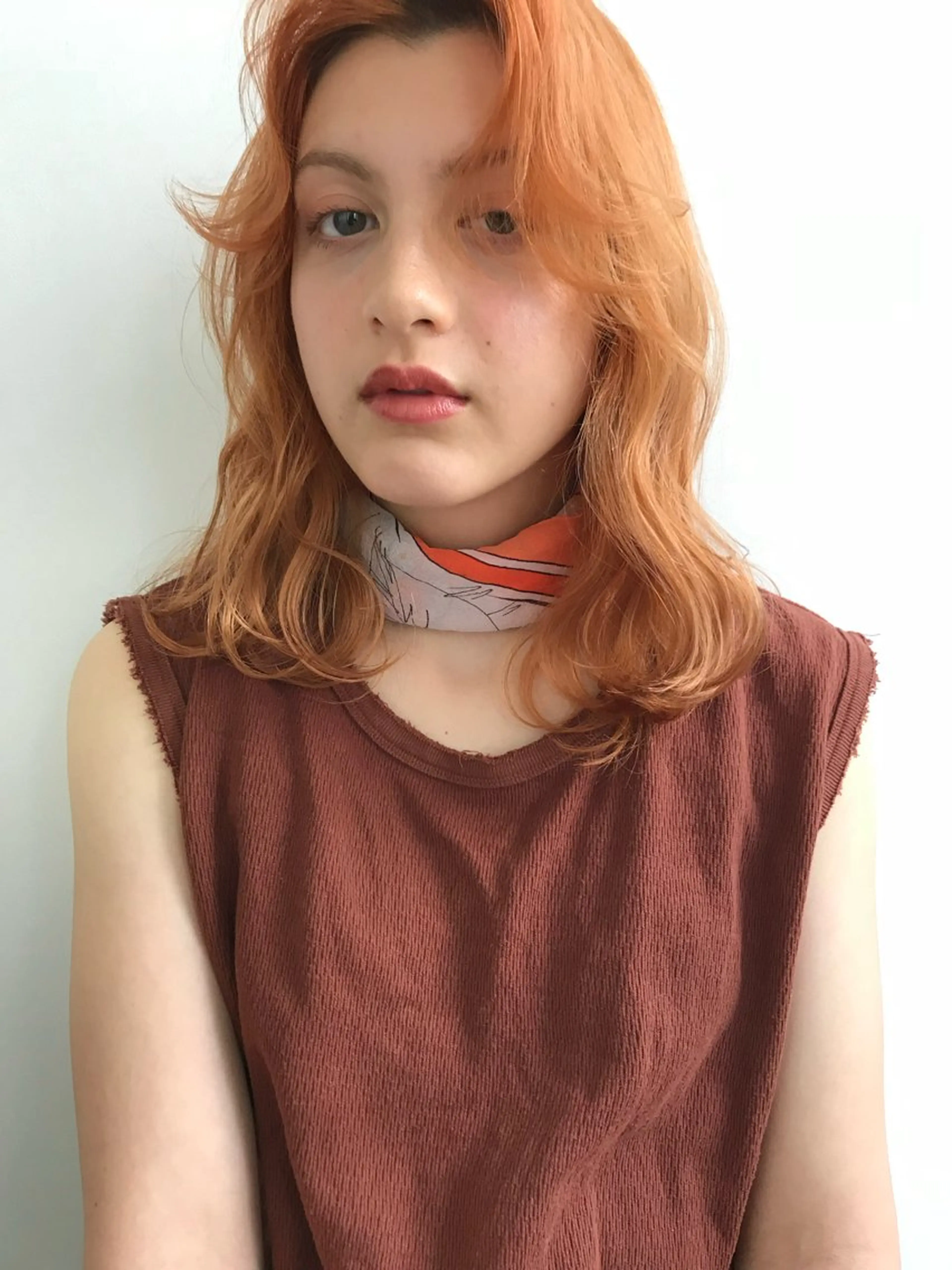 セミロング オレンジブラウン LOREN＋透明感 オリーブhirokoのヘアスタイル